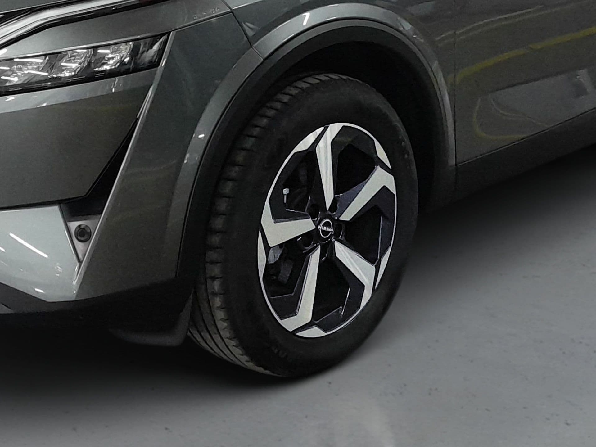 Nissan Qashqai - 2