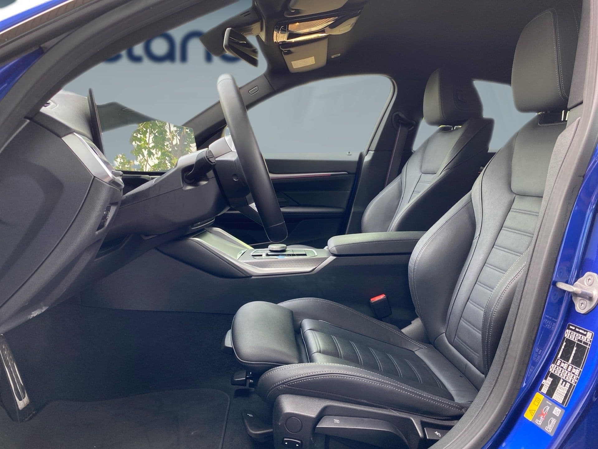 BMW i4 - 9