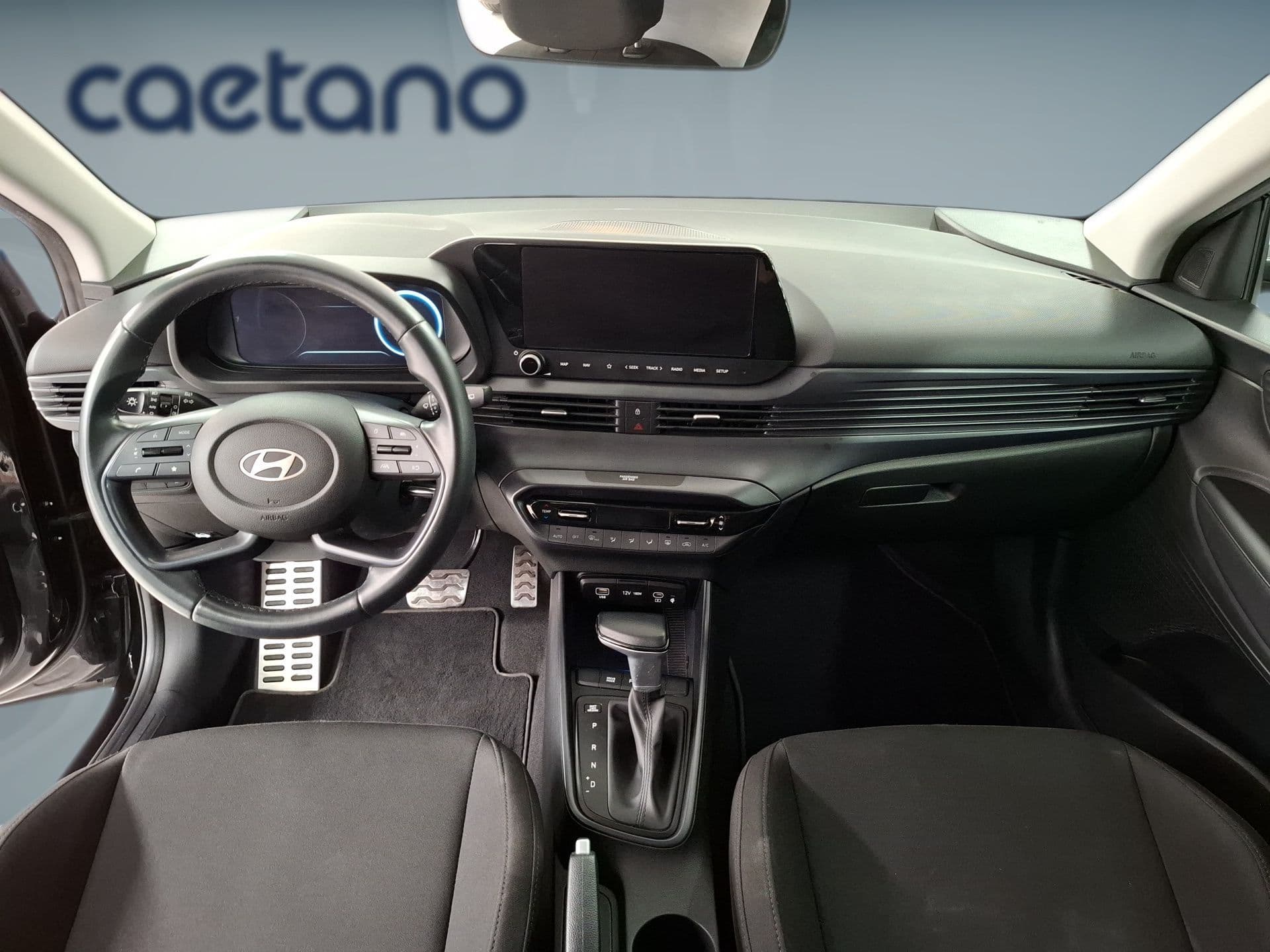 Hyundai Bayon - 12