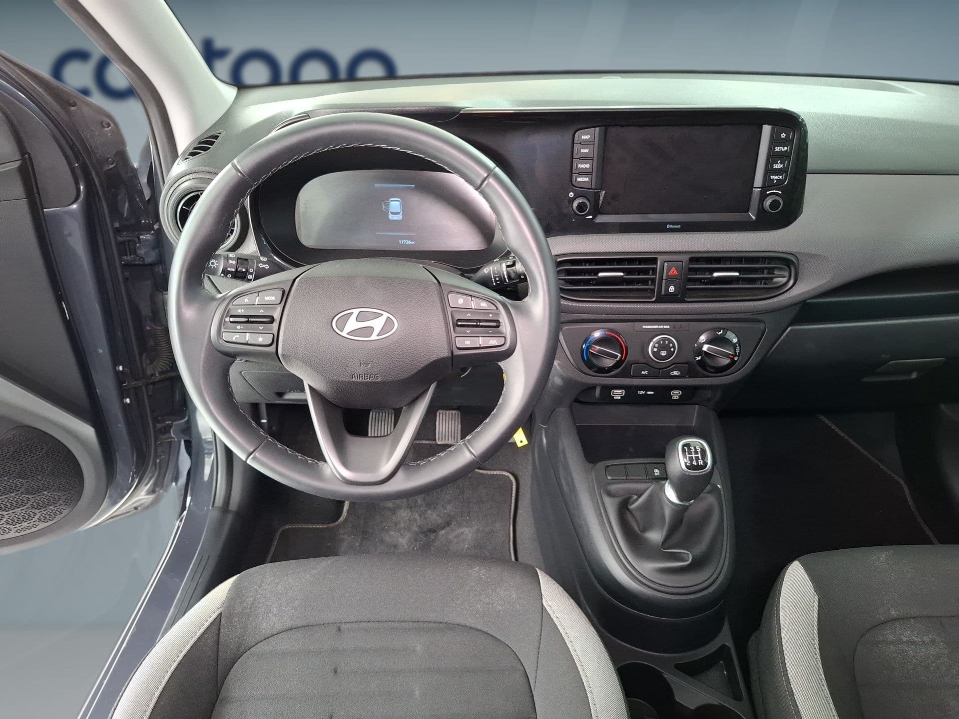 Hyundai i10 - 10