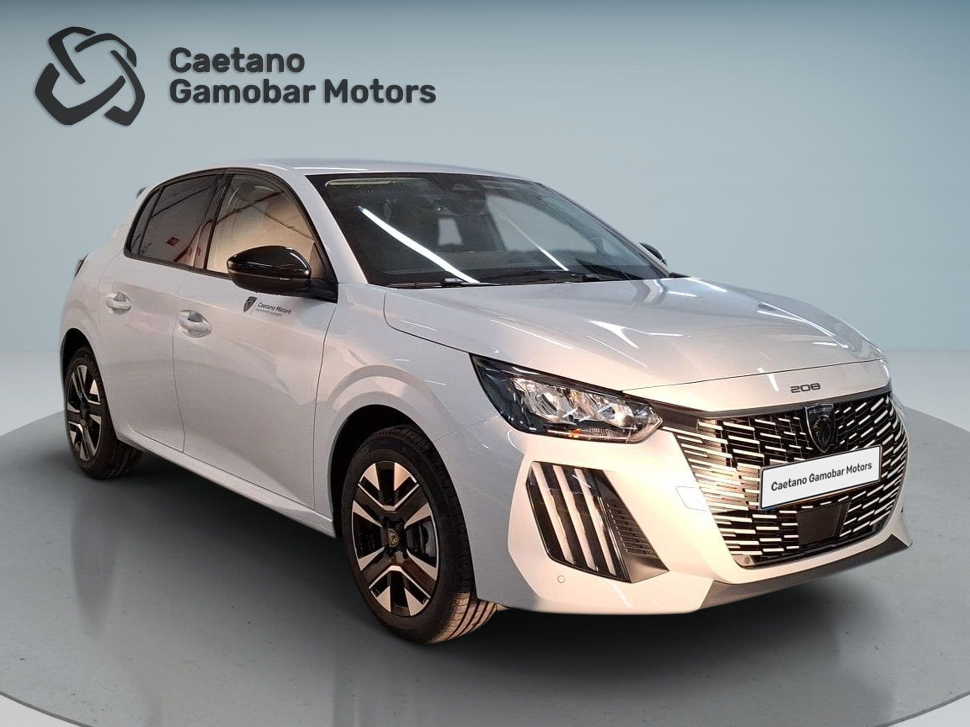 Peugeot 208 - 10