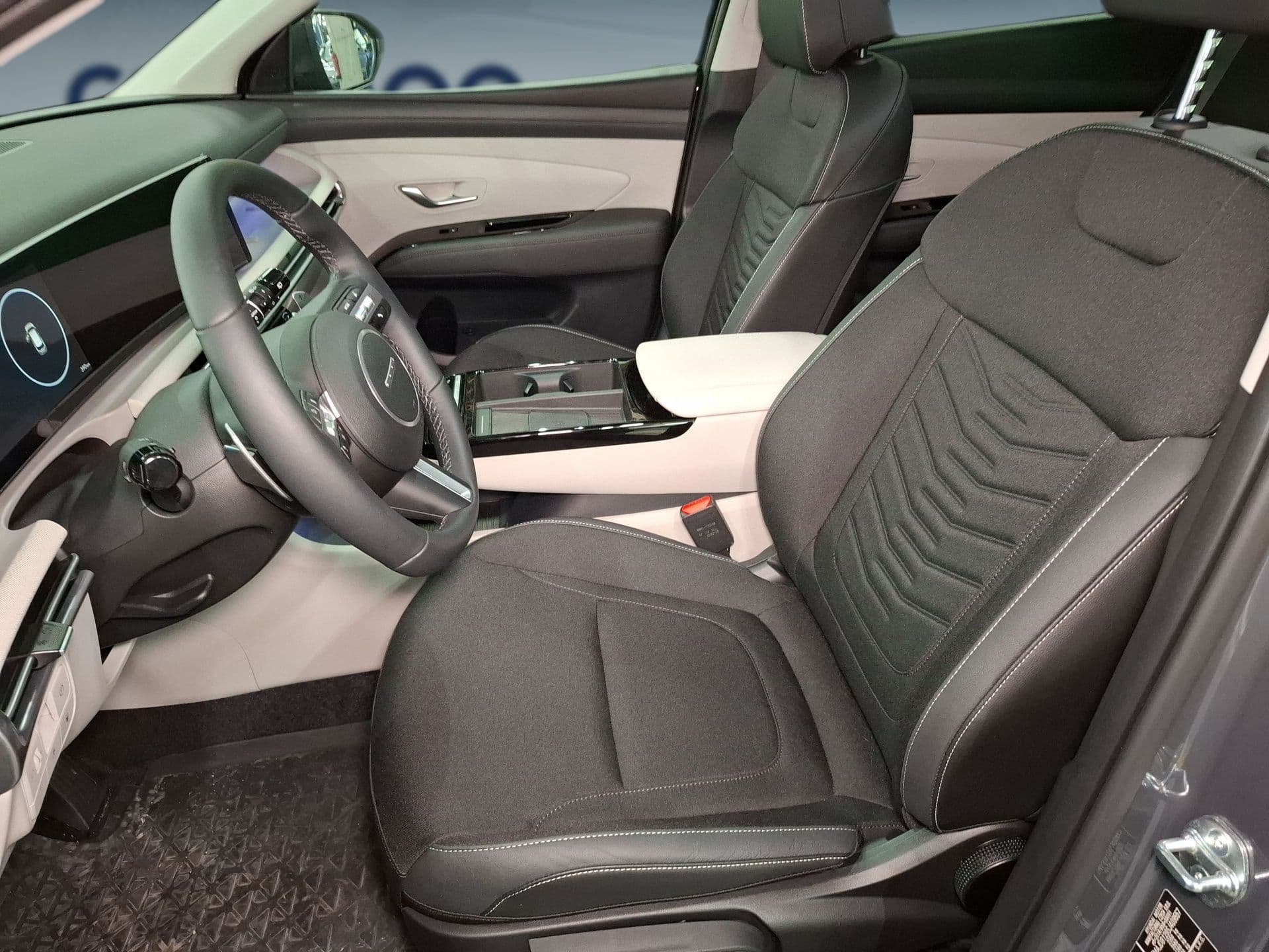 Hyundai Tucson - 11