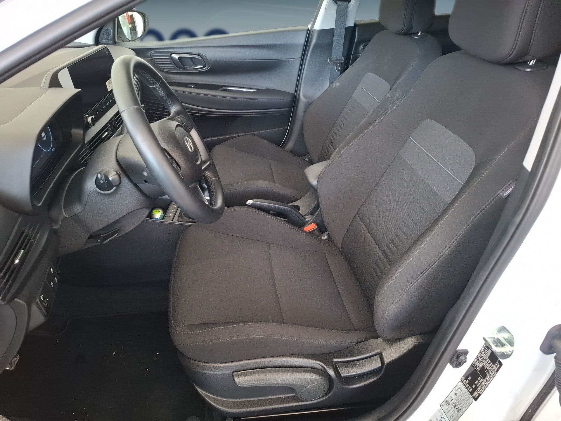 Hyundai Bayon - 12