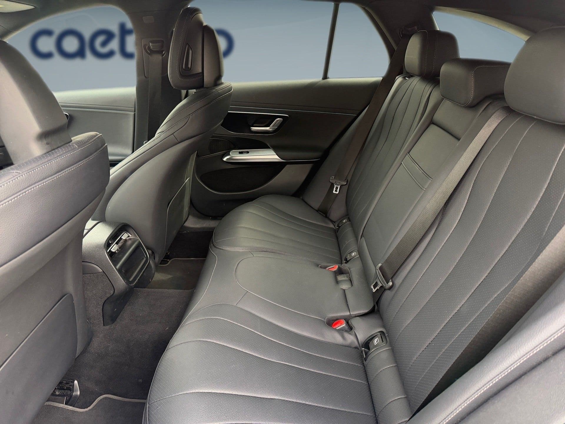 Mercedes-Benz Classe E - 12