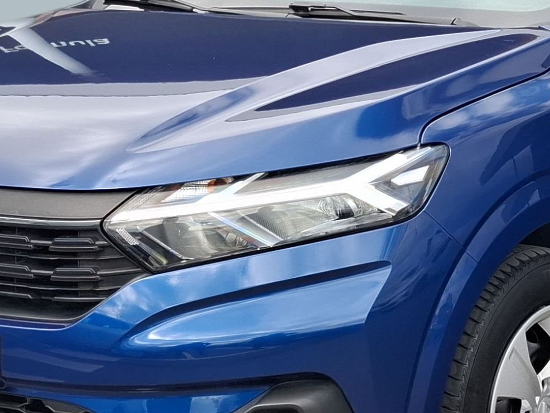 Dacia Sandero - 6
