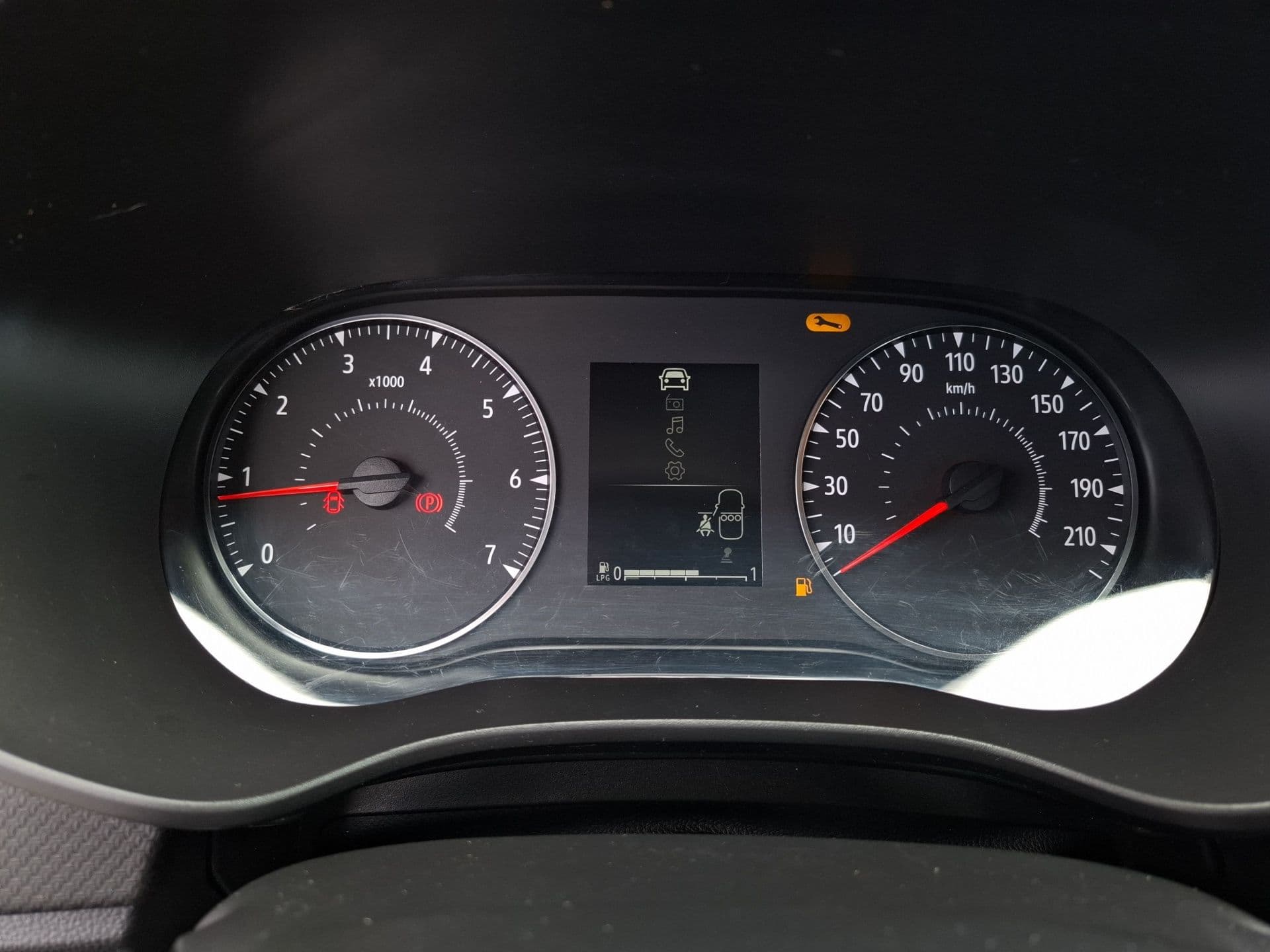 Dacia Sandero - 12
