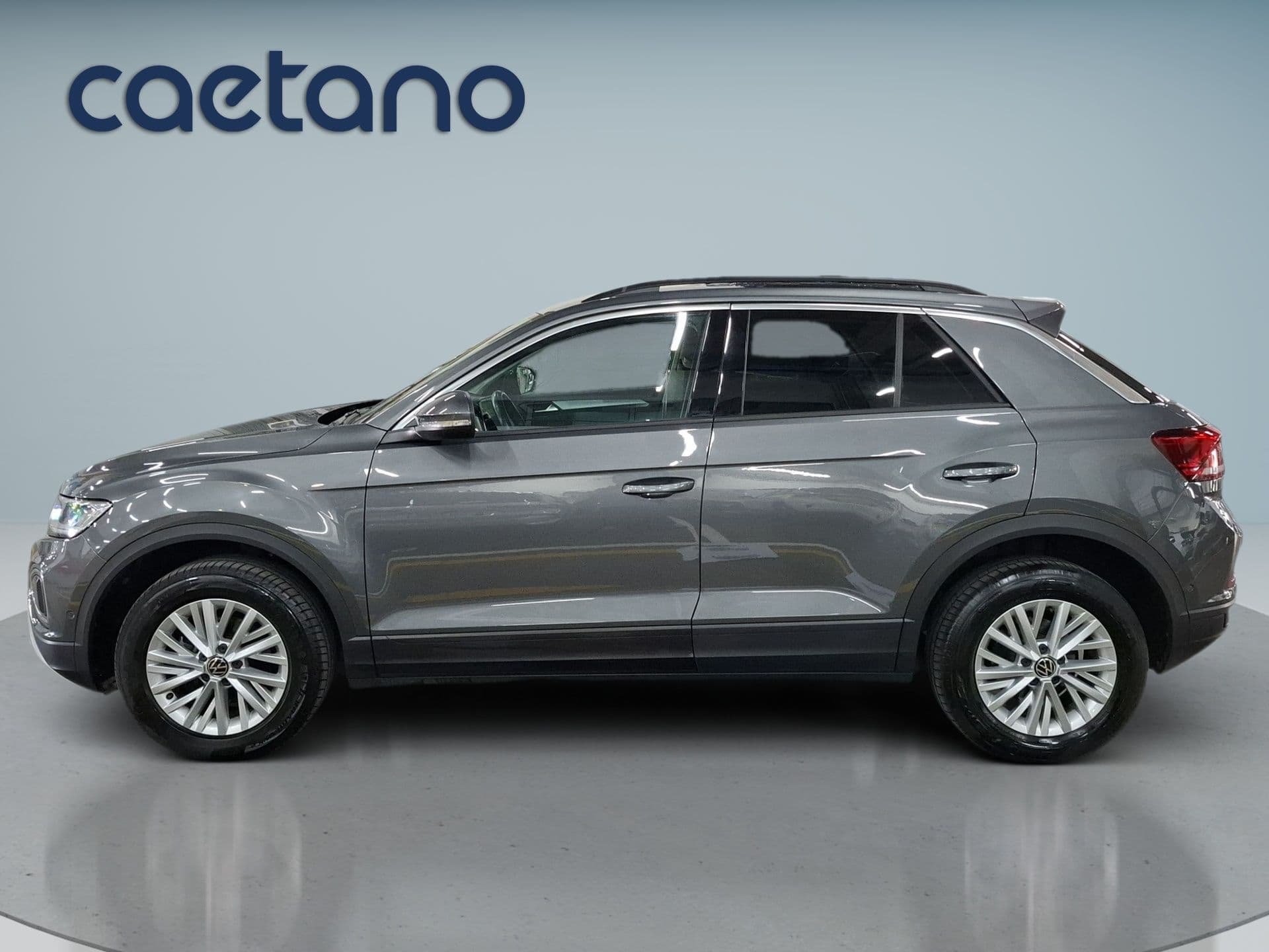 Volkswagen T-Roc - 2