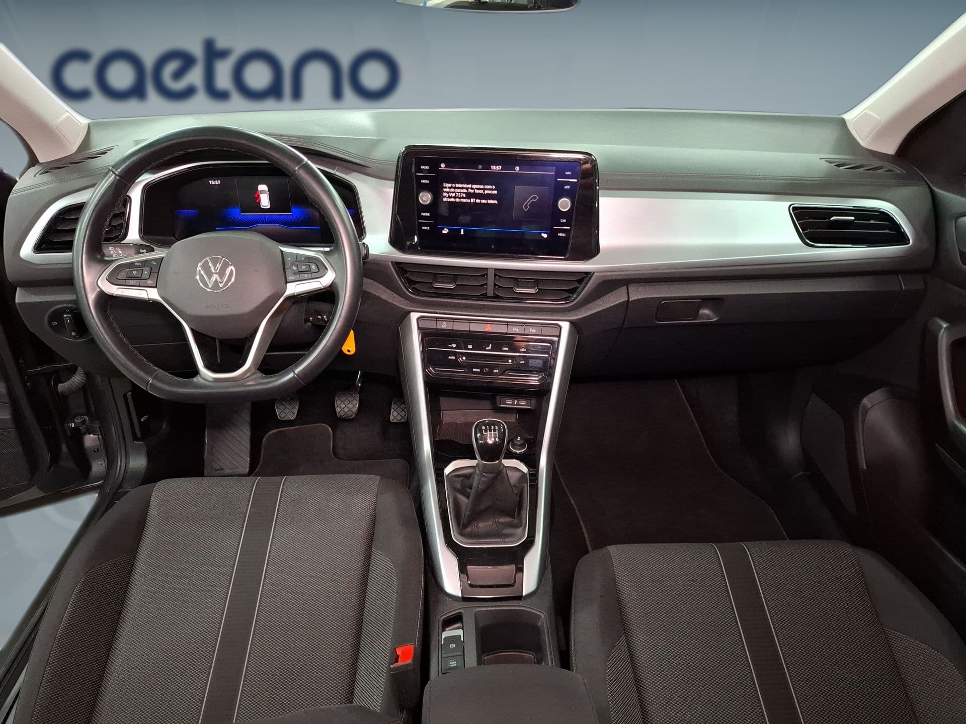 Volkswagen T-Roc - 11