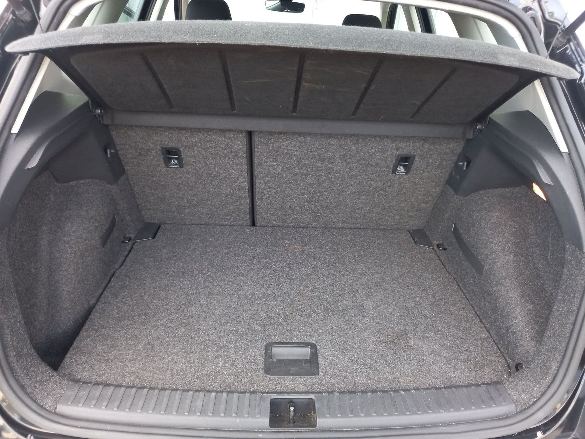 SEAT Arona - 9