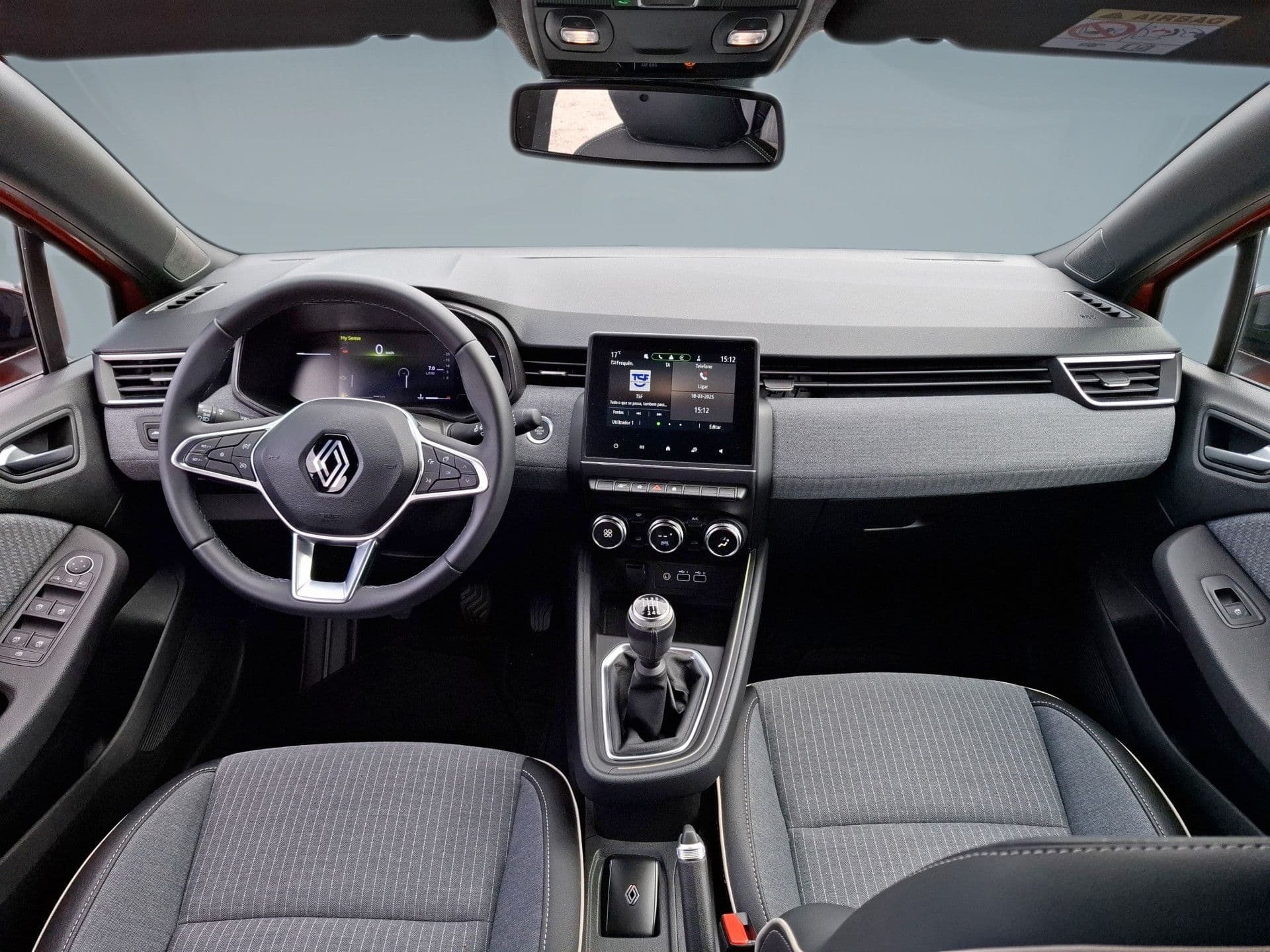 Renault Clio - 12