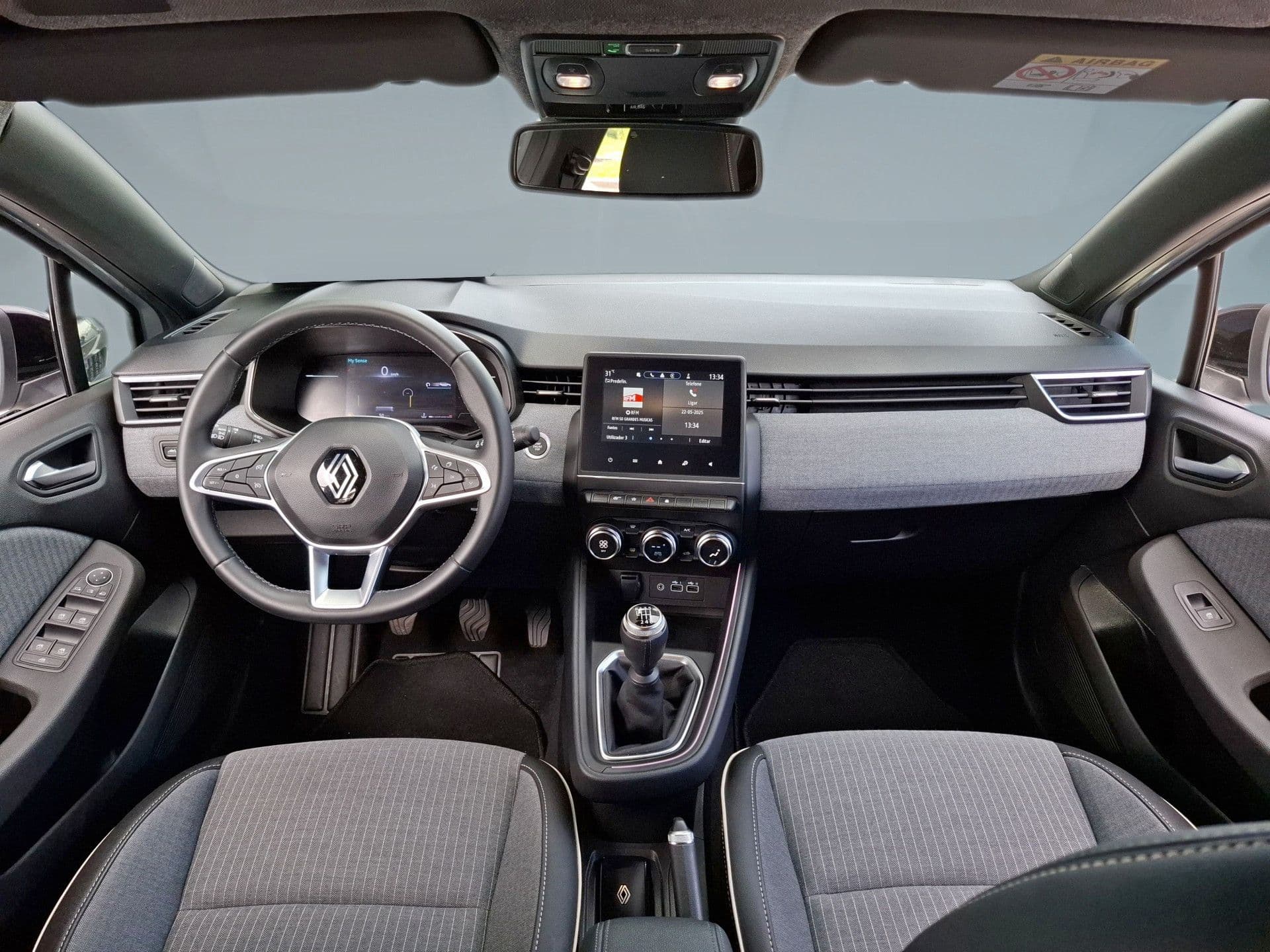 Renault Clio - 12