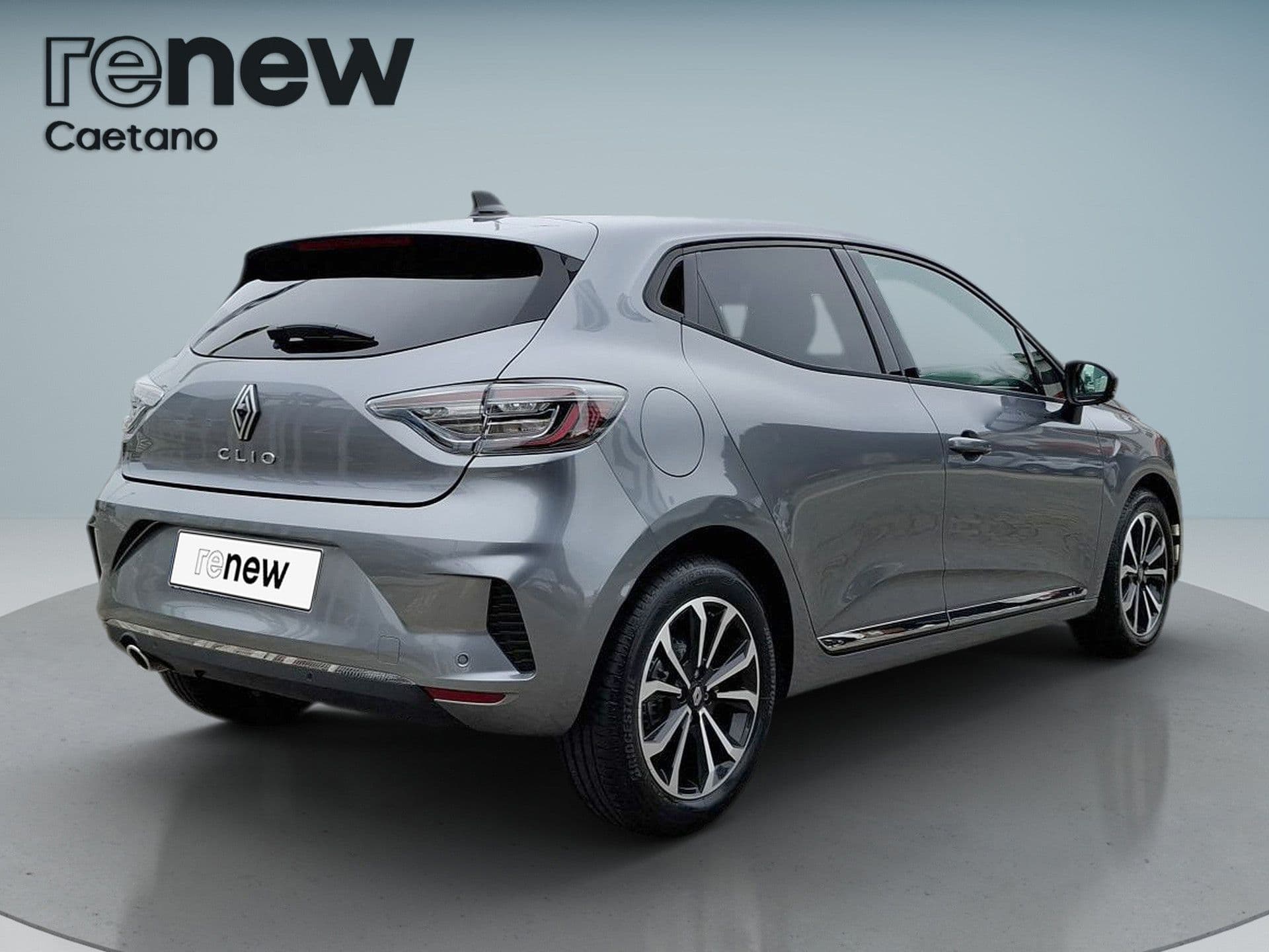 Renault Clio - 7