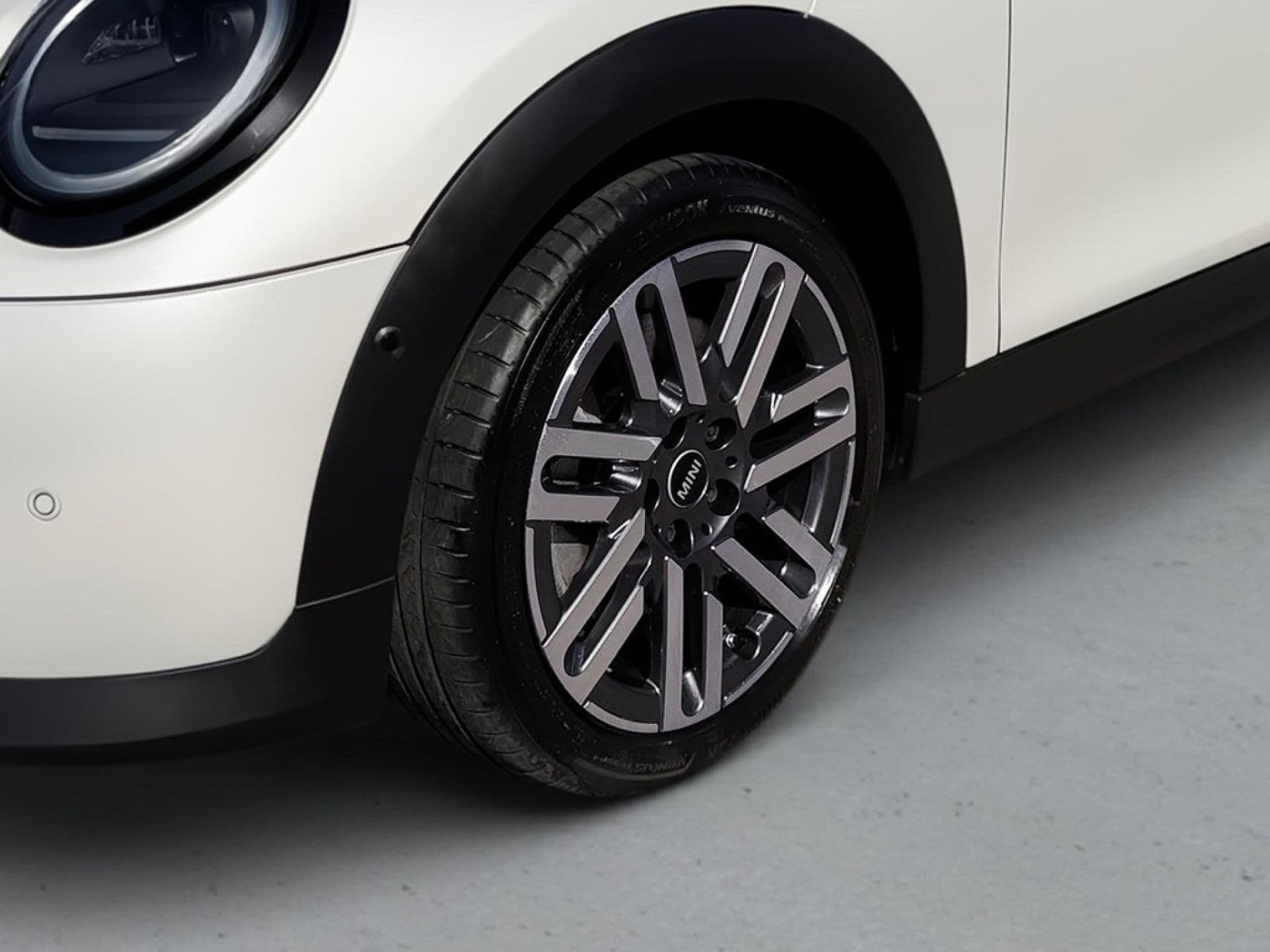 MINI Cooper - 4