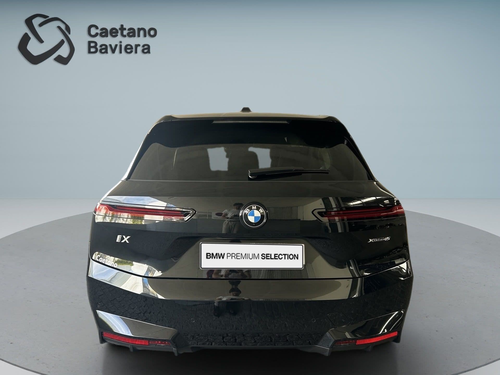 BMW iX - 2