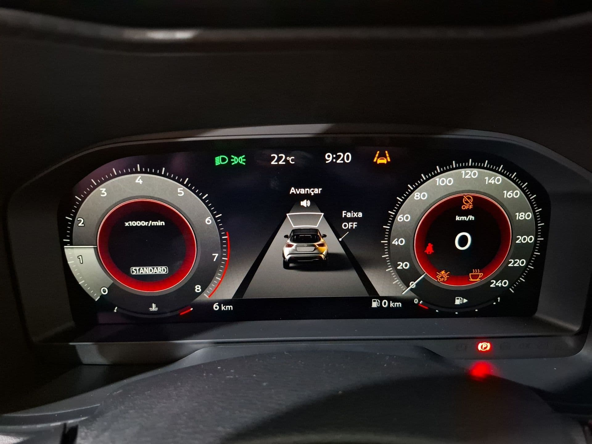 Nissan JUKE - 7