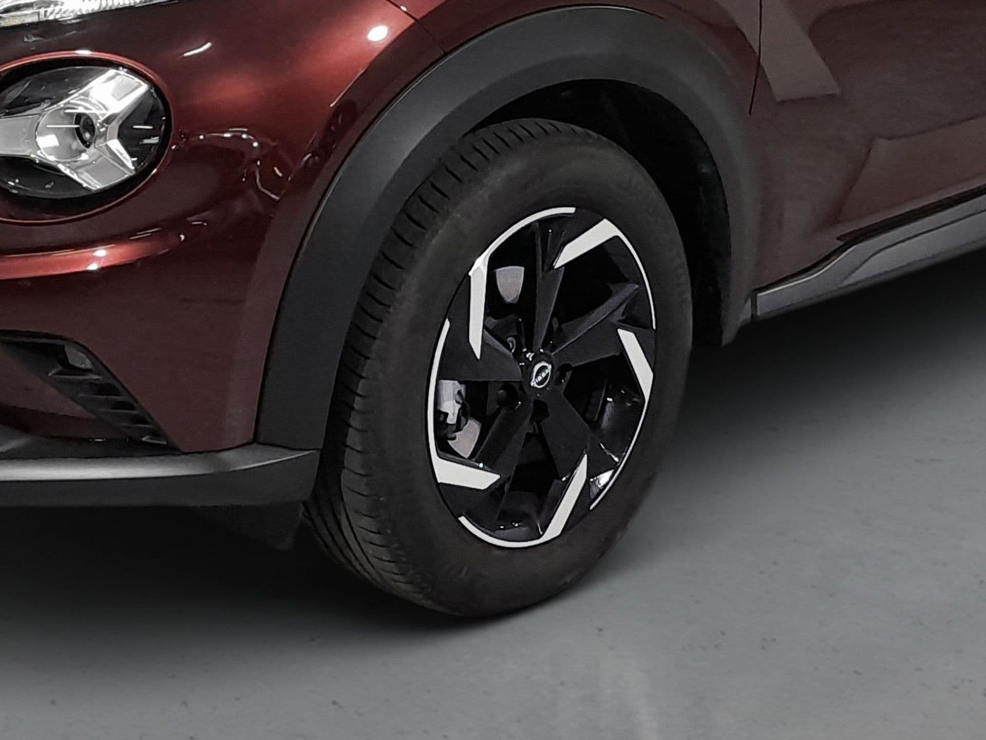 Nissan JUKE - 11