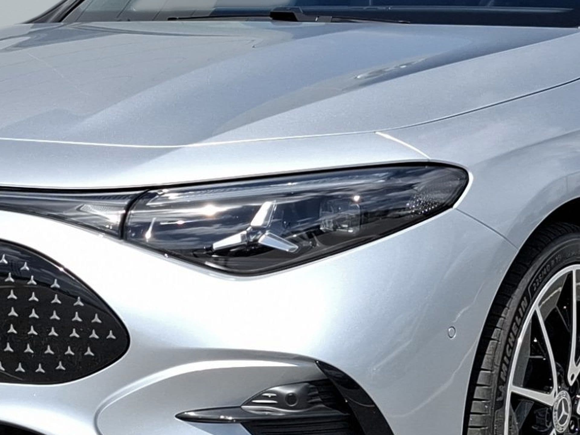 Mercedes-Benz CLA - 2