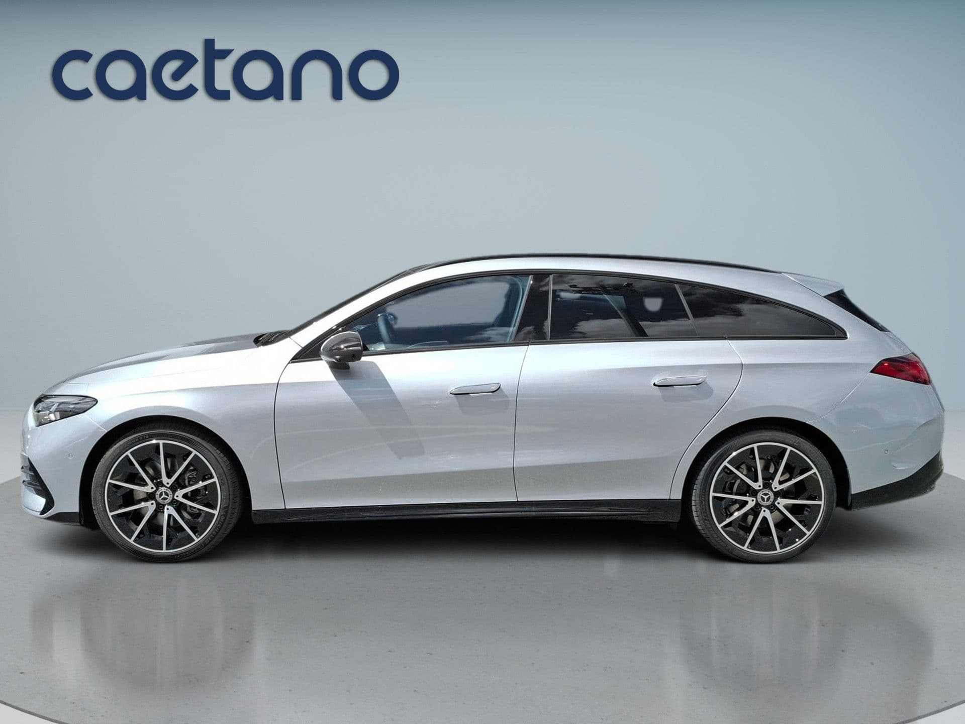 Mercedes-Benz CLA - 5