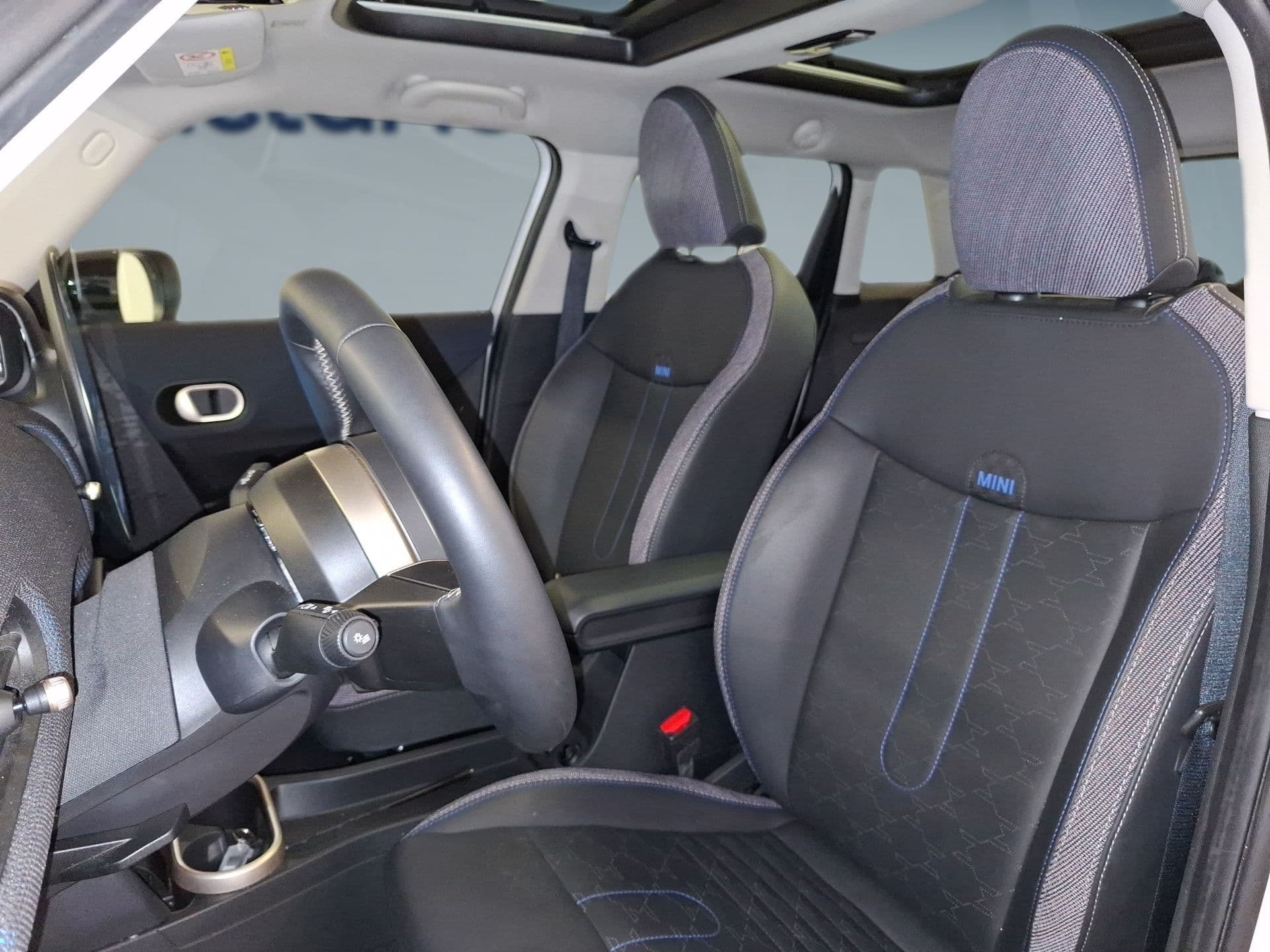 MINI Cooper - 11