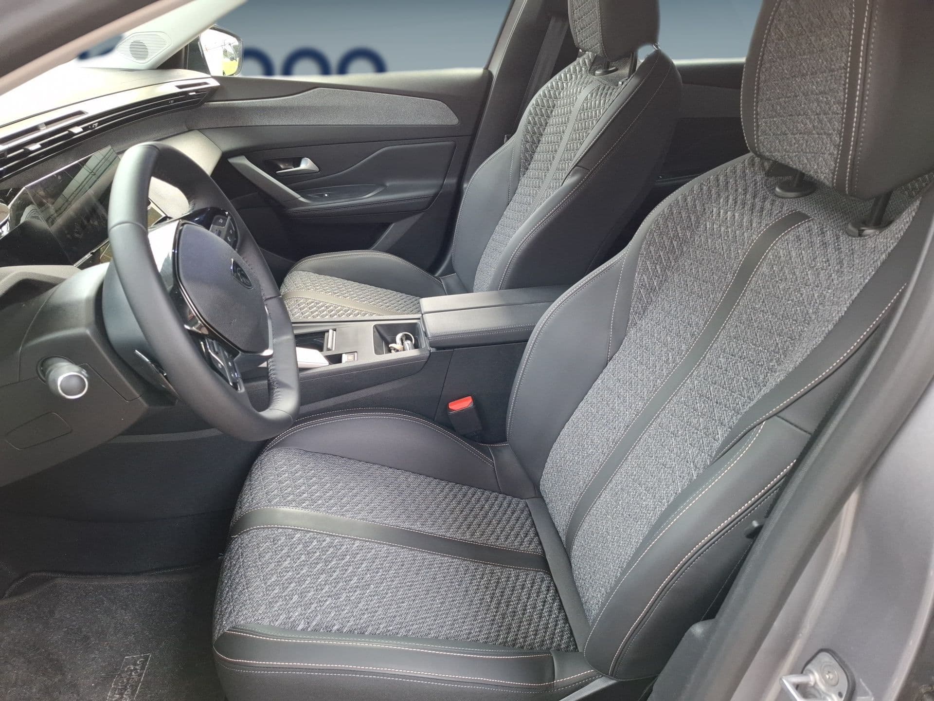 Peugeot 308 SW - 11
