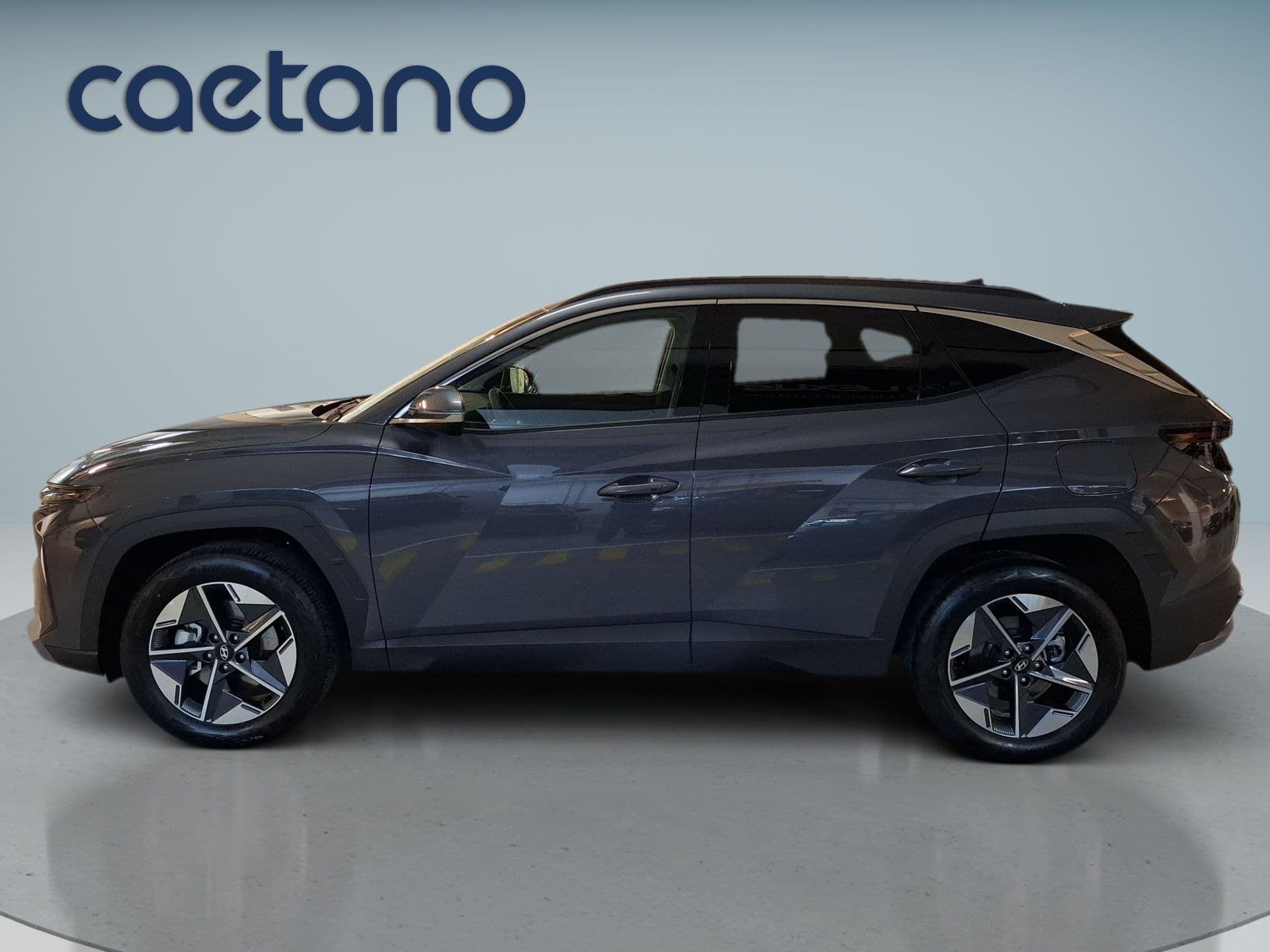Hyundai Tucson - 2