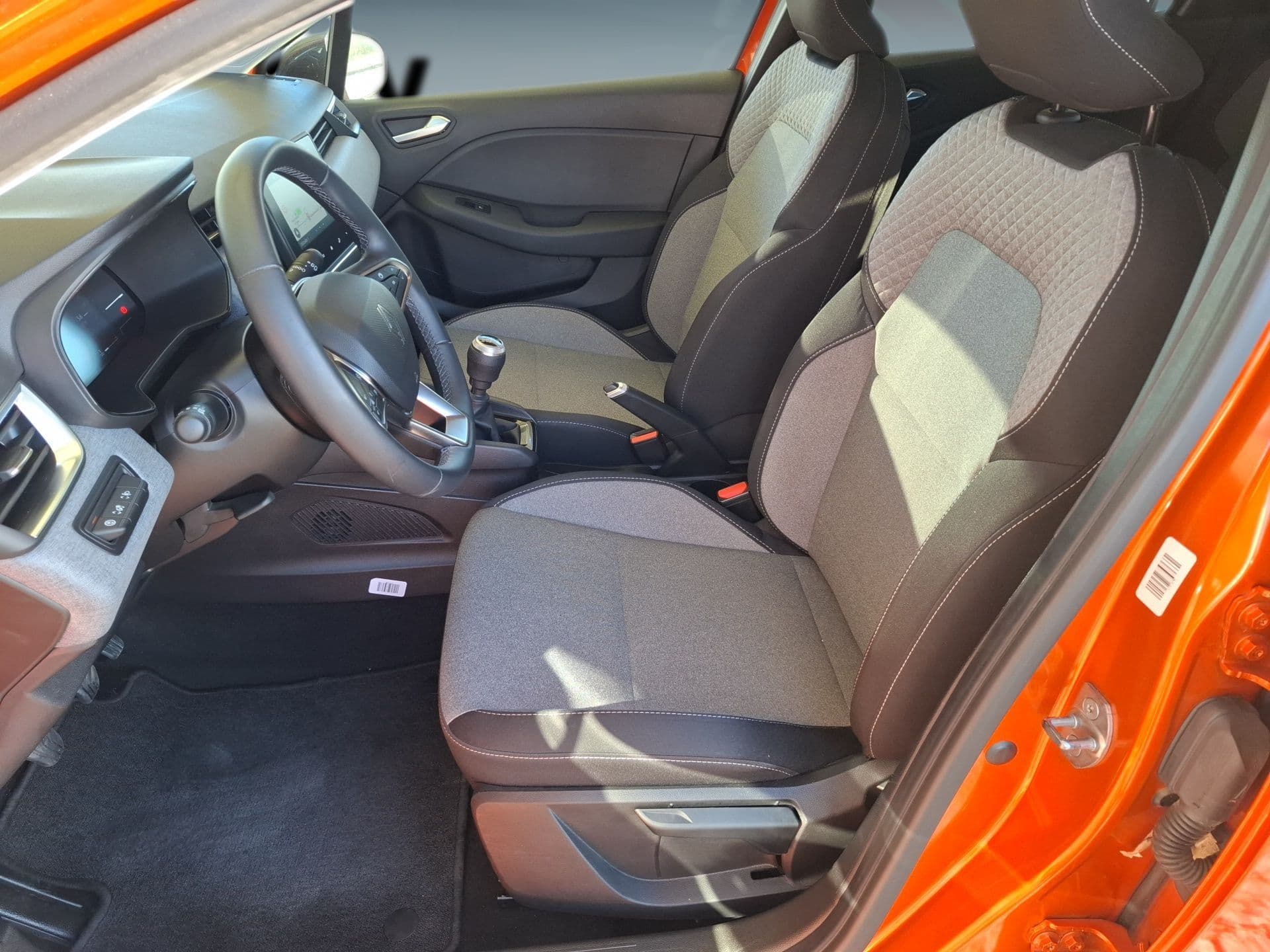 Renault Clio - 11