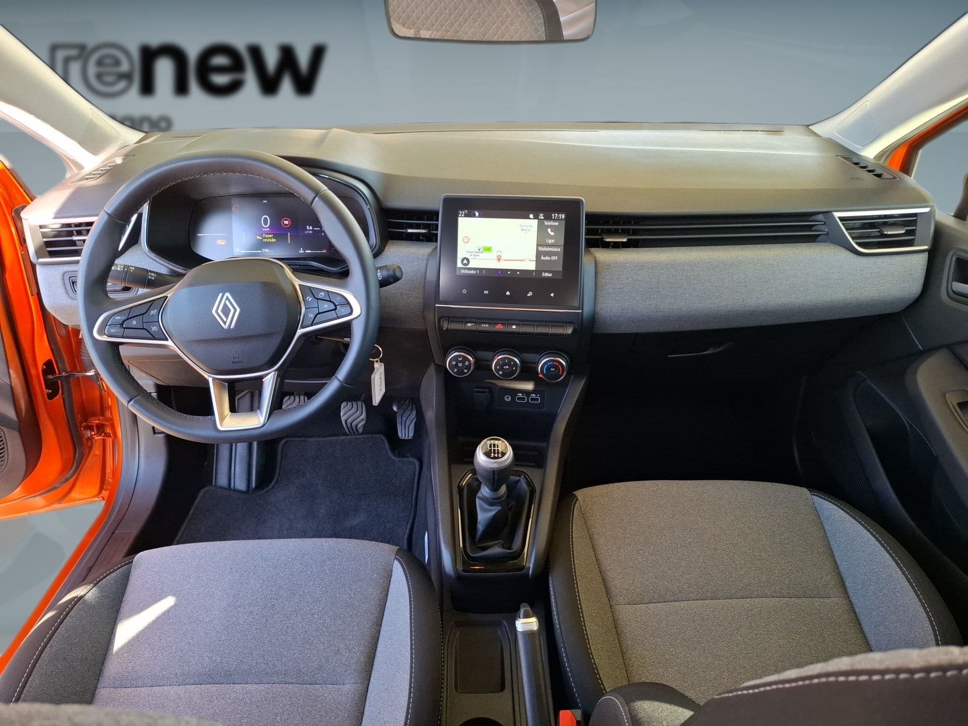 Renault Clio - 12