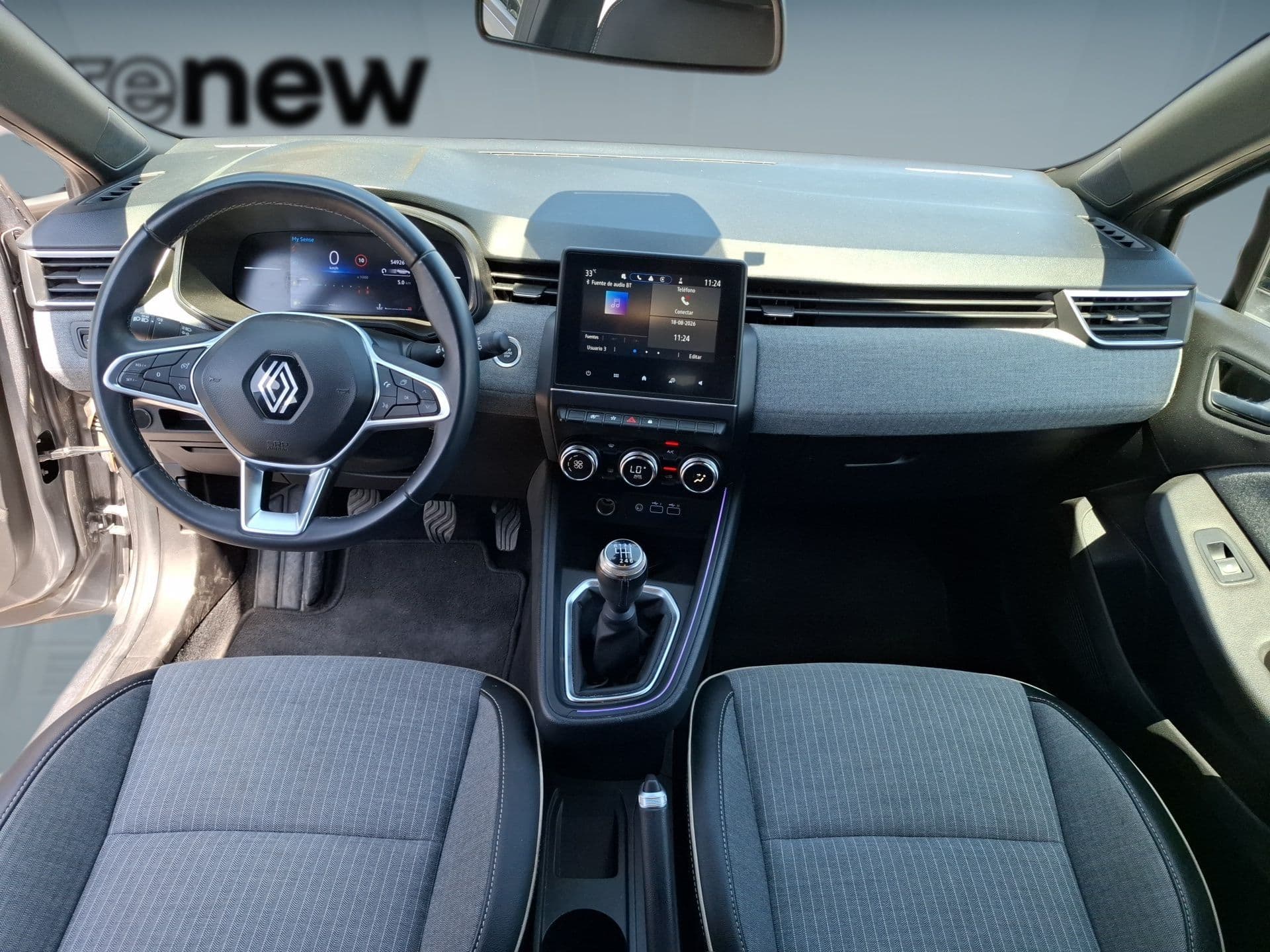 Renault Clio - 11