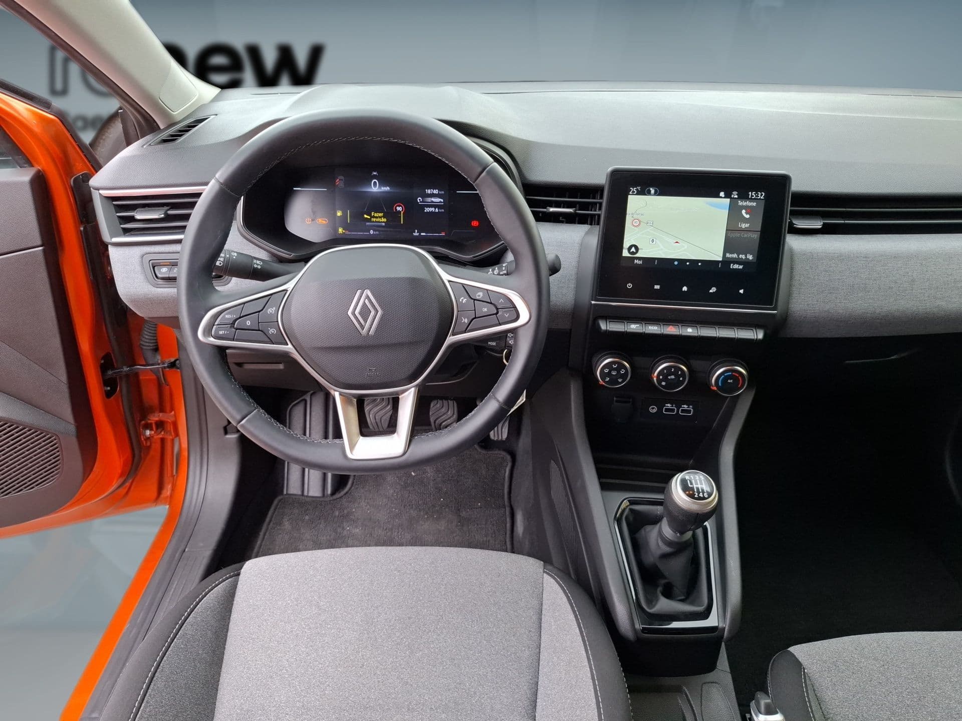 Renault Clio - 11