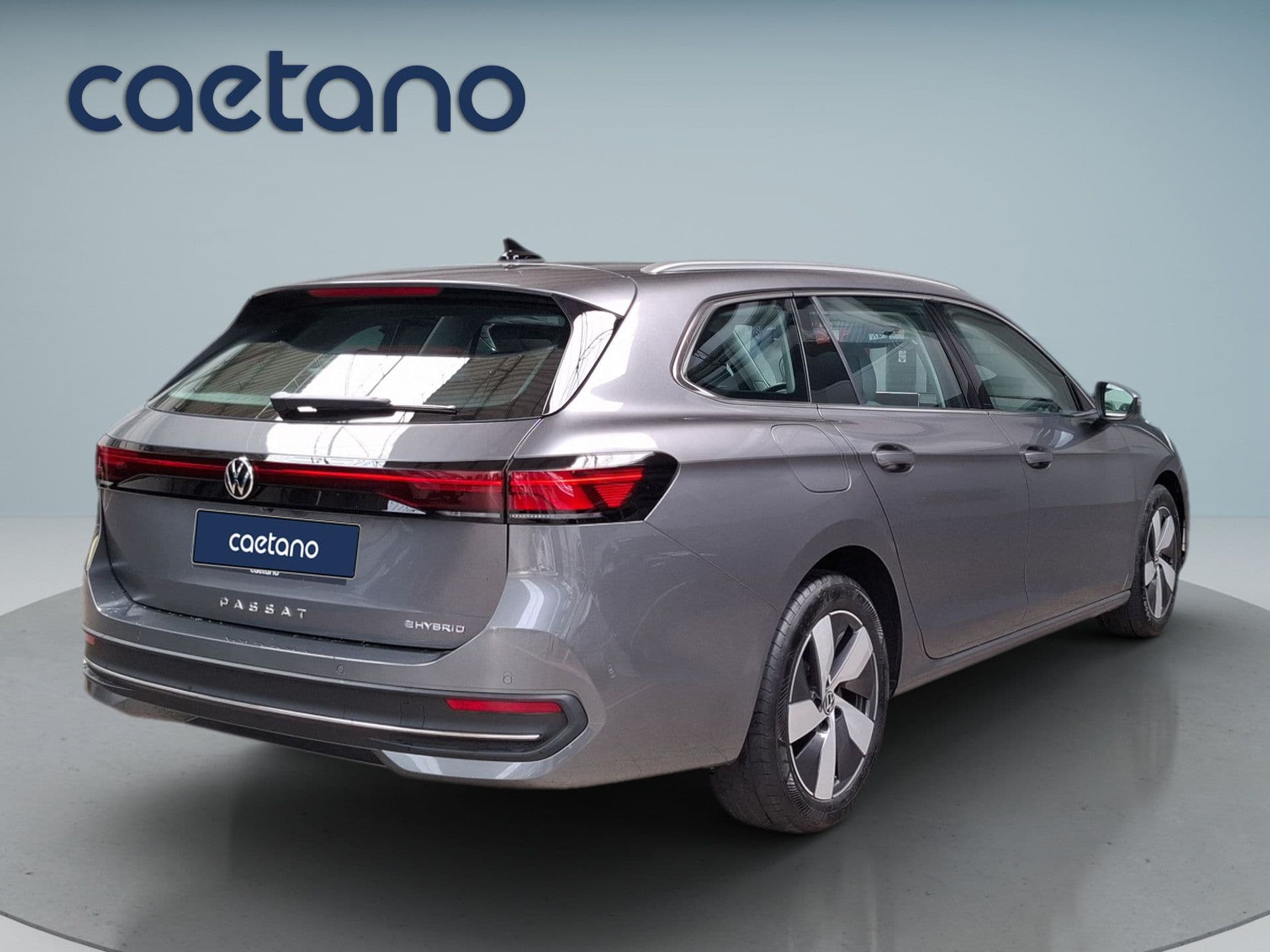 Volkswagen Passat - 7