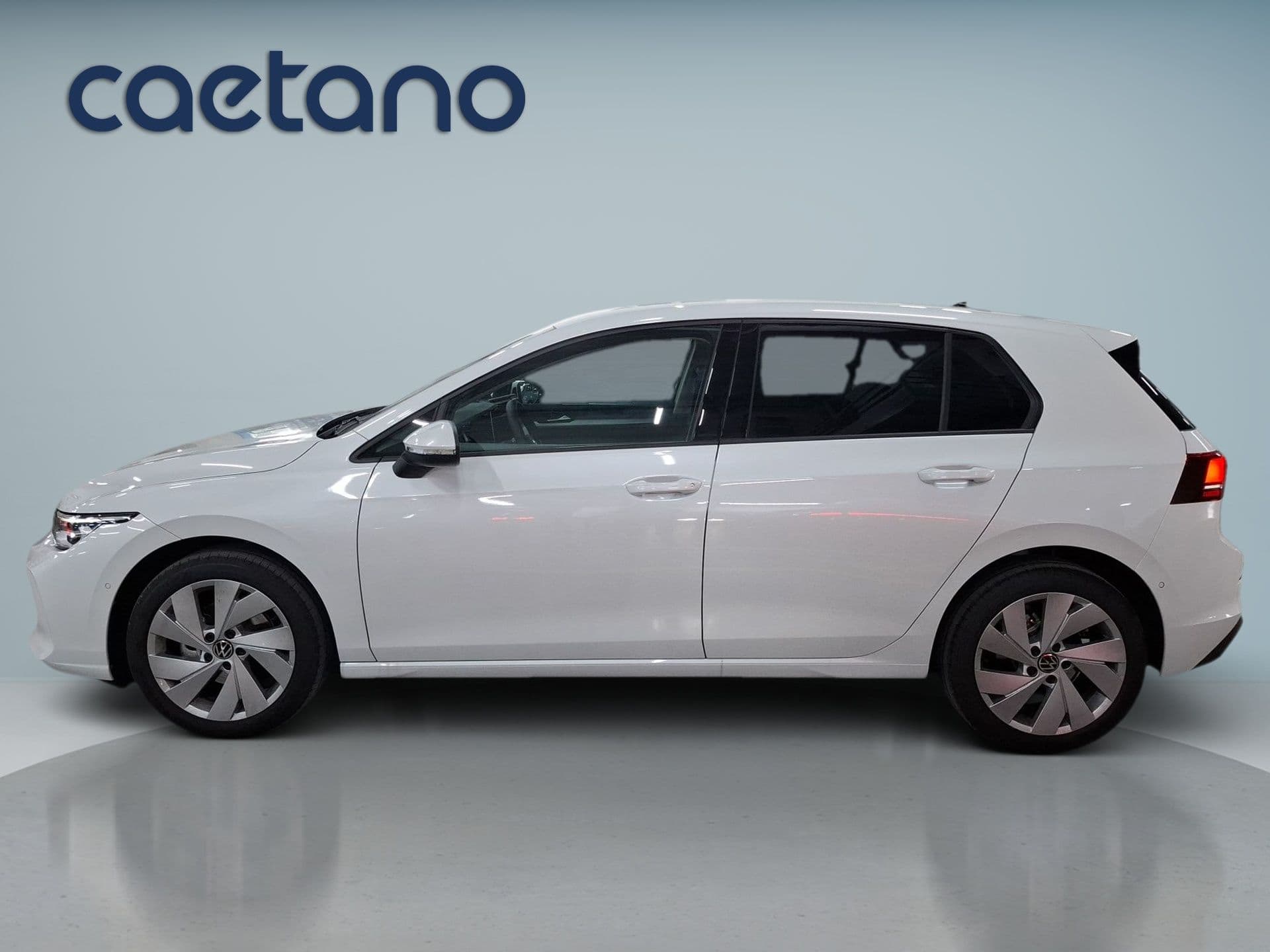 Volkswagen Golf - 3