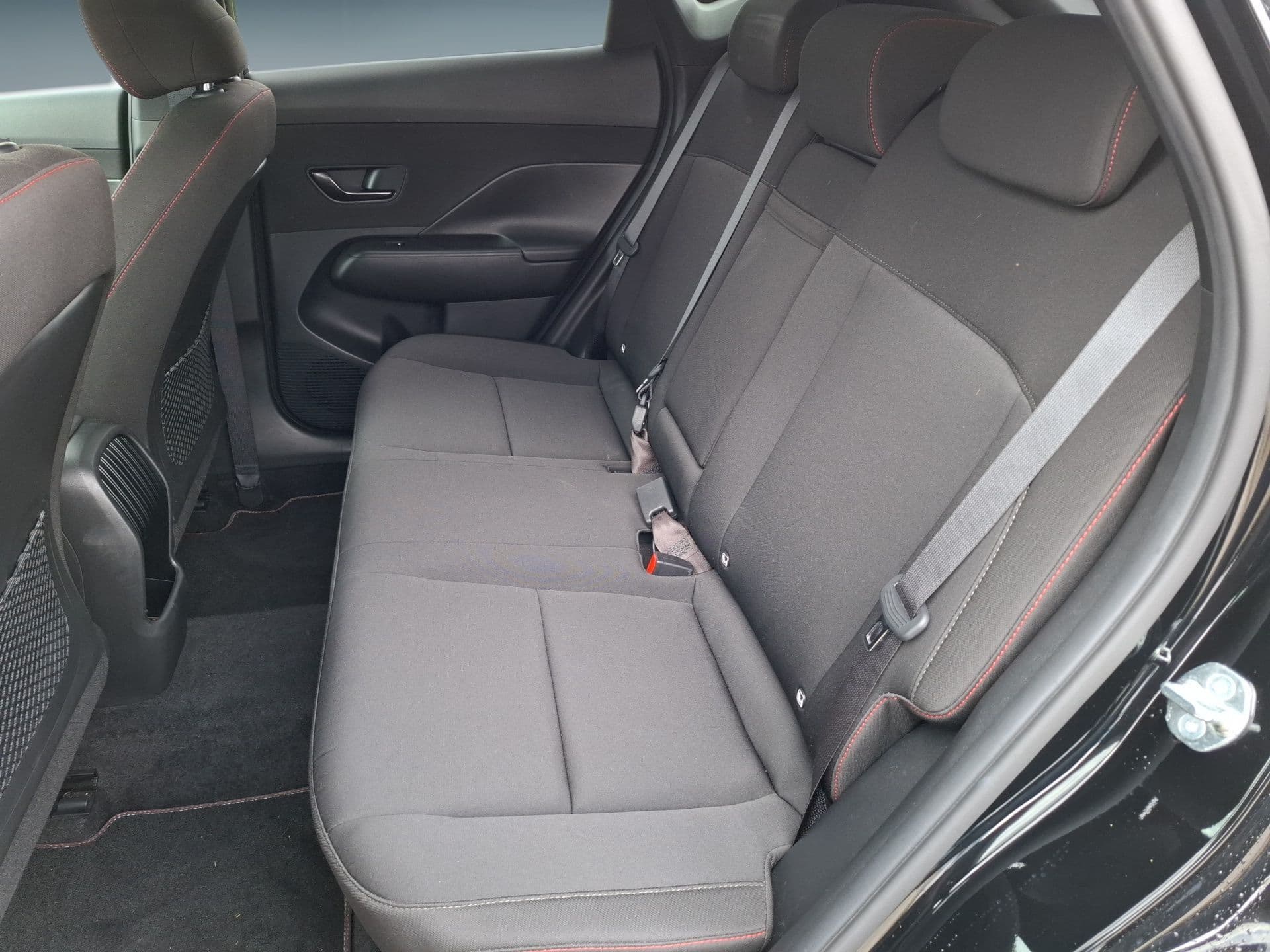 Hyundai Kauai - 12