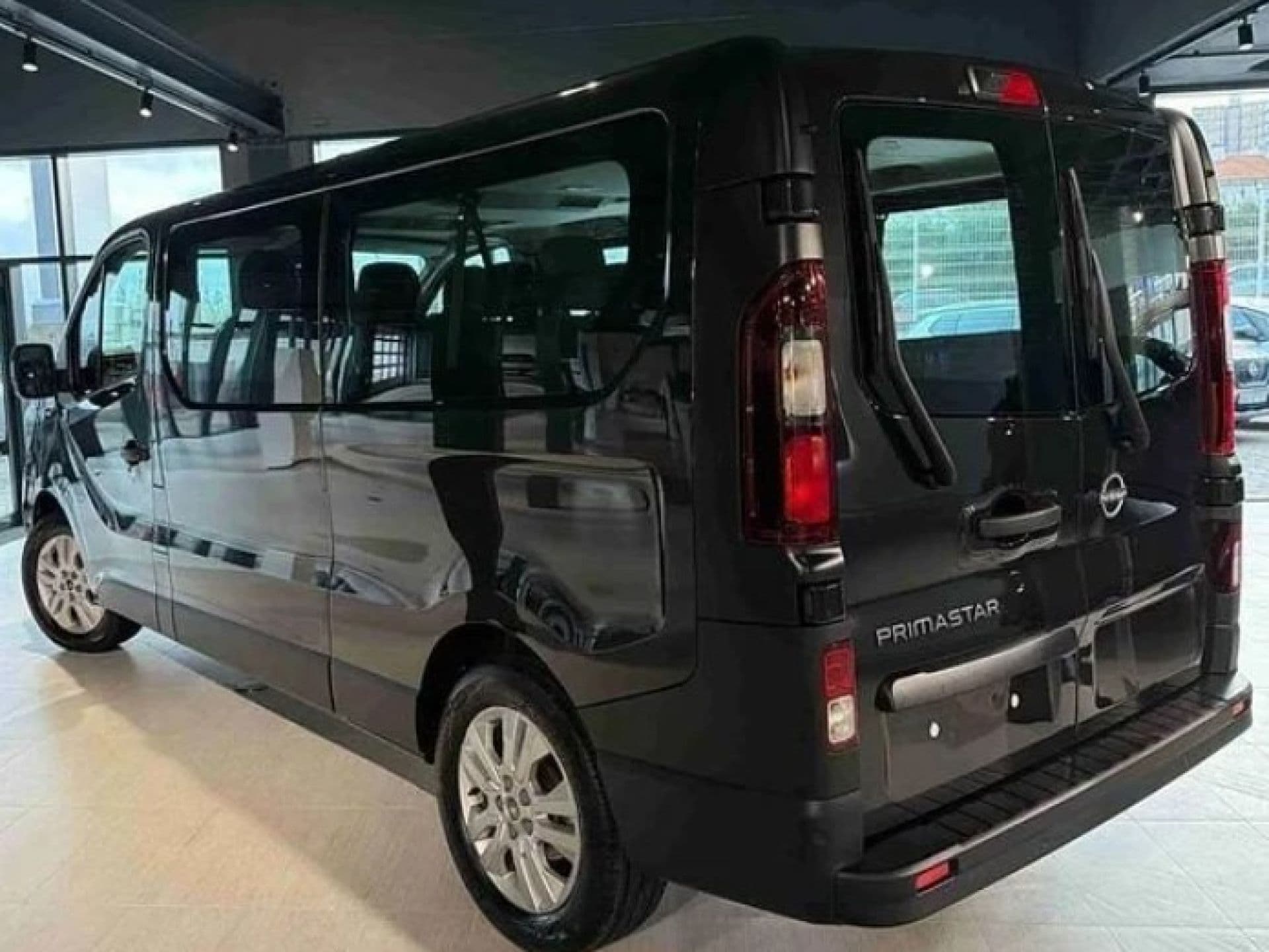 Nissan Primastar - 4