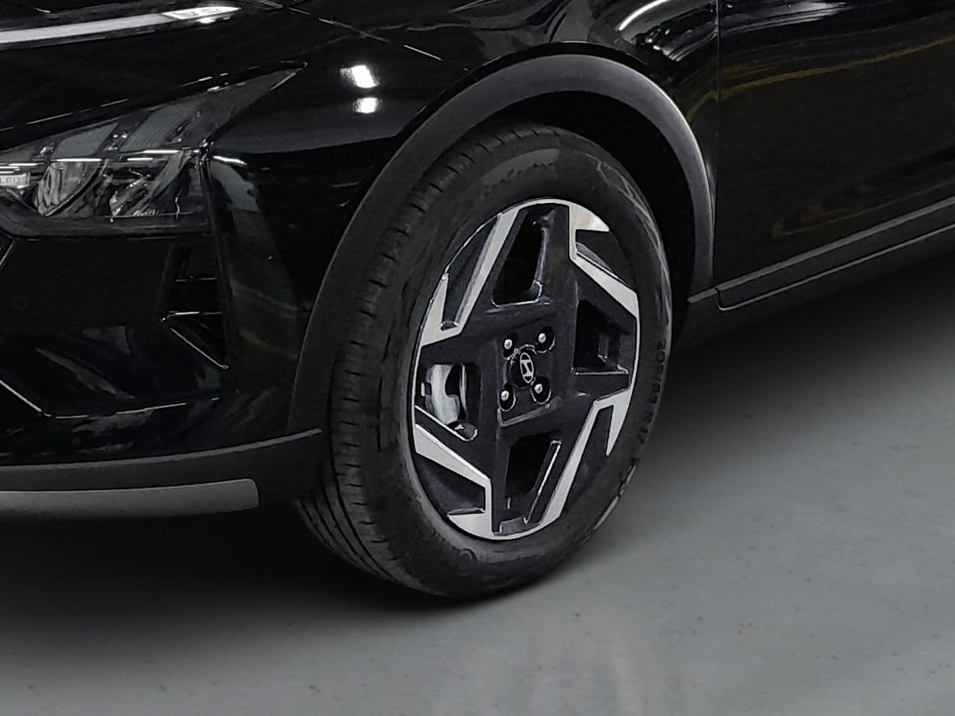 Hyundai Bayon - 2