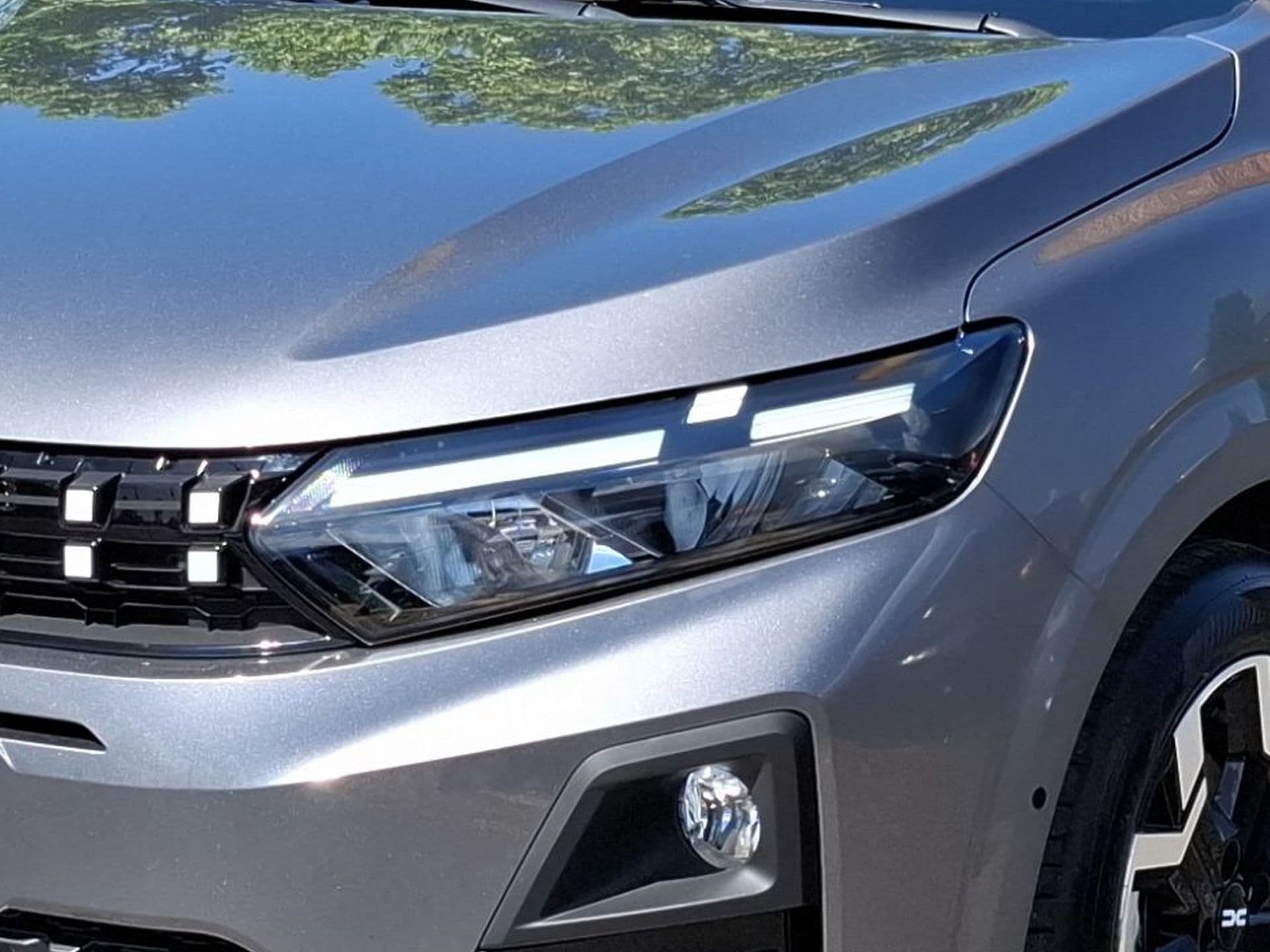 Dacia Sandero - 5