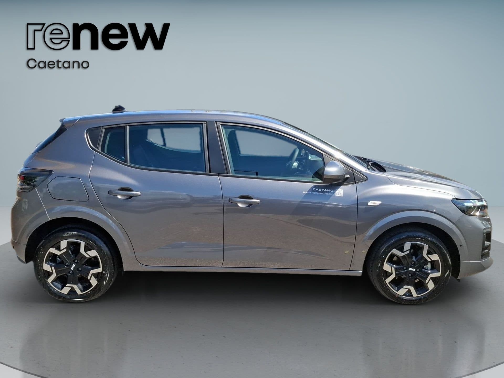 Dacia Sandero - 8