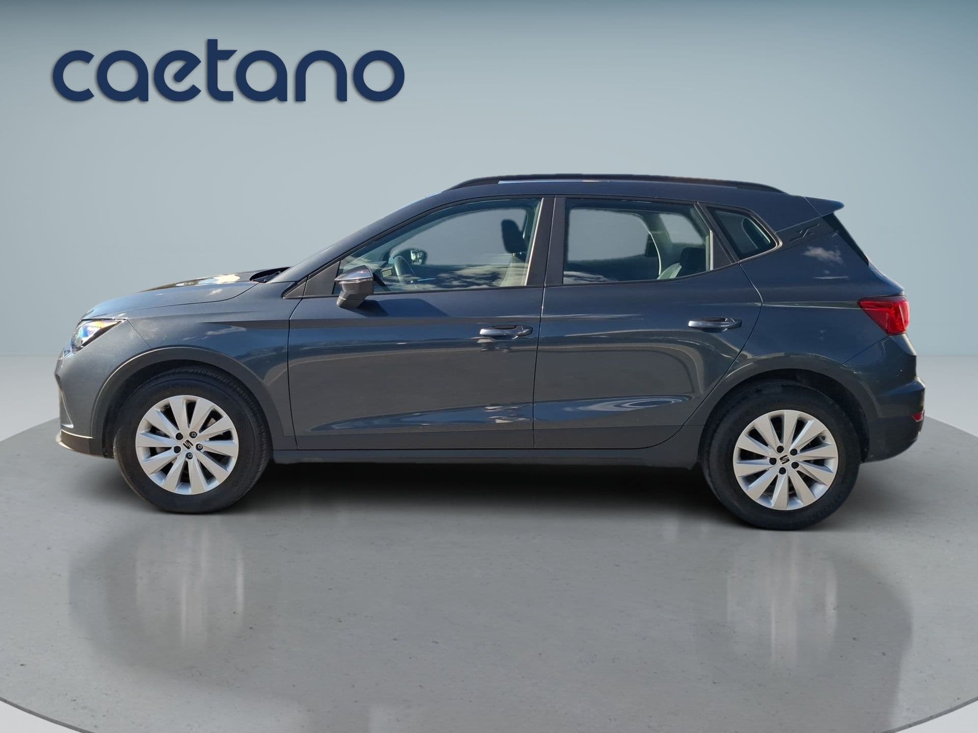 SEAT Arona - 5