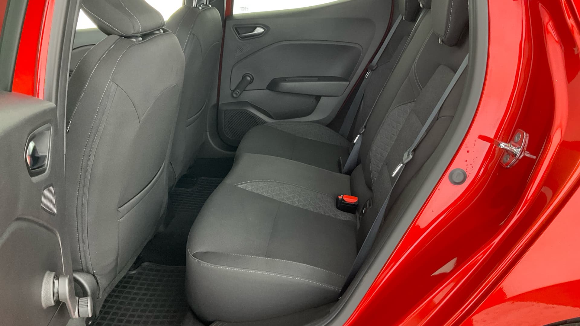 Renault Clio - 12