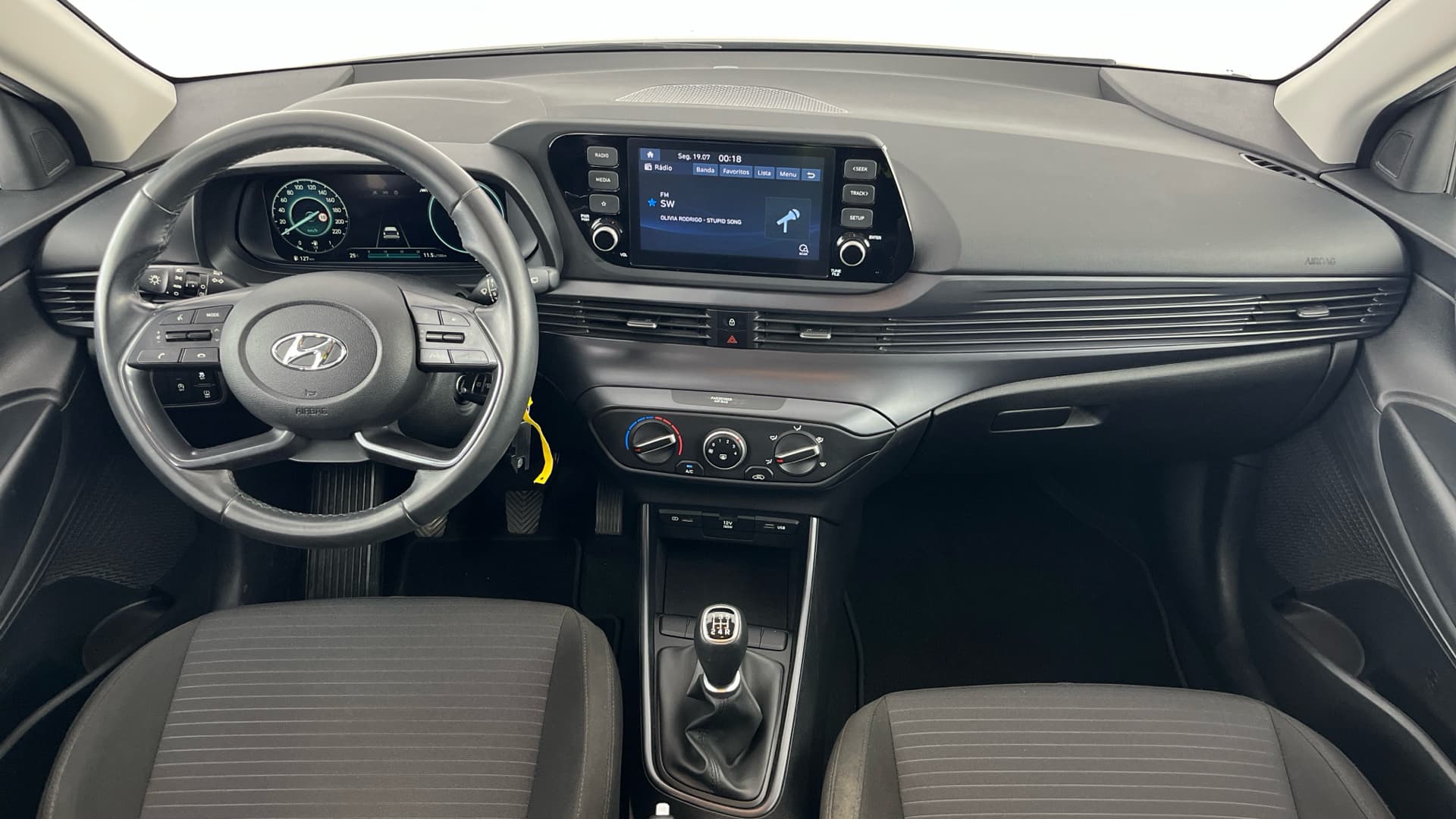 Hyundai i20 - 10