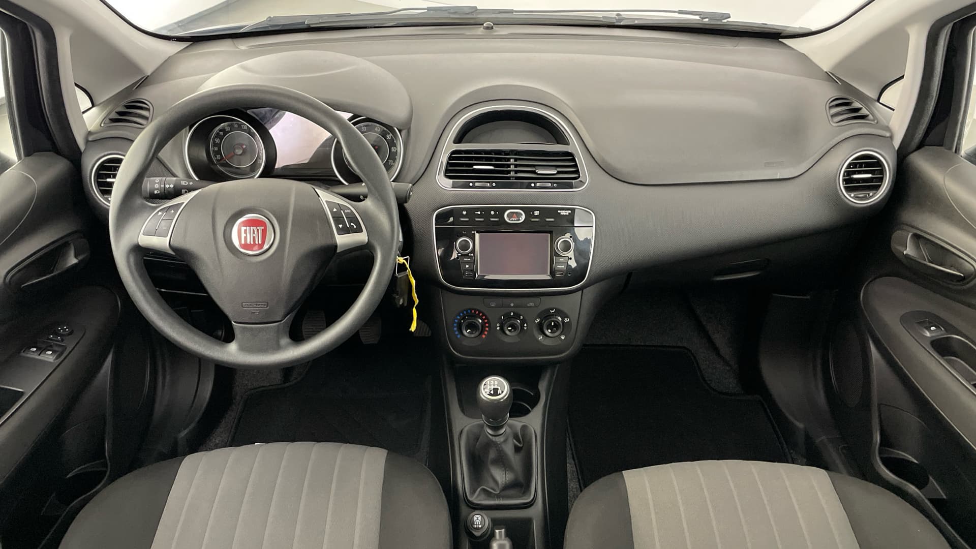 Fiat Punto - 10