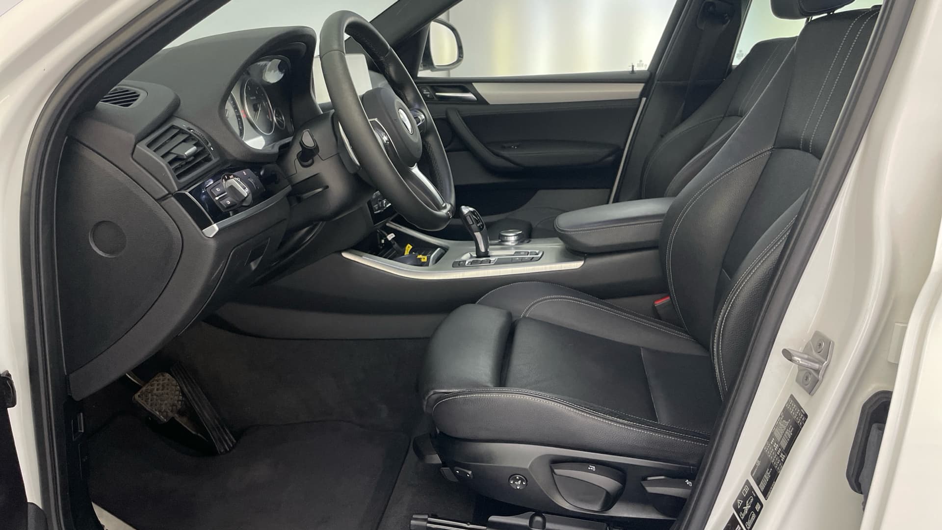 BMW X4 - 11