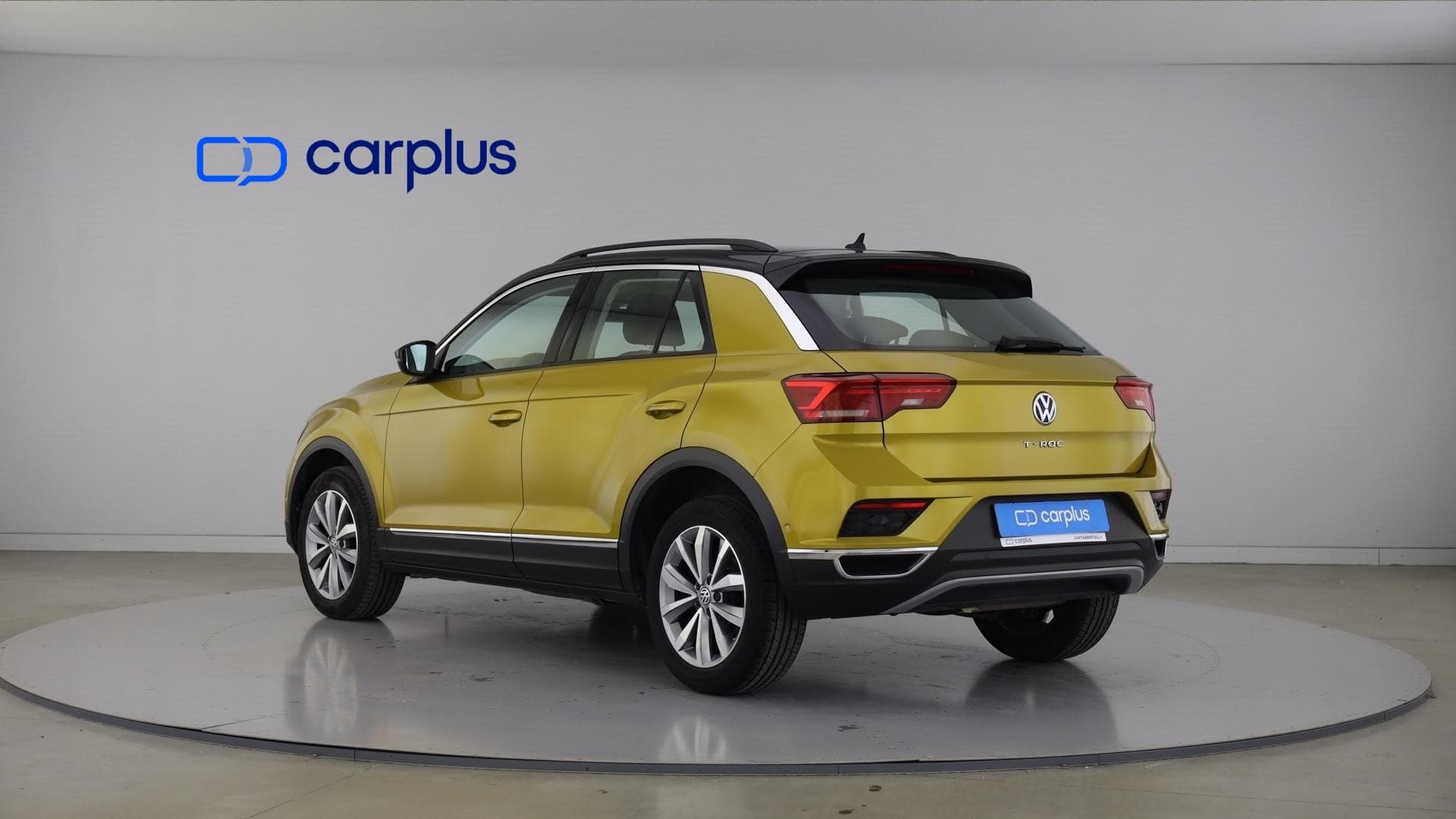Volkswagen T-Roc - 3