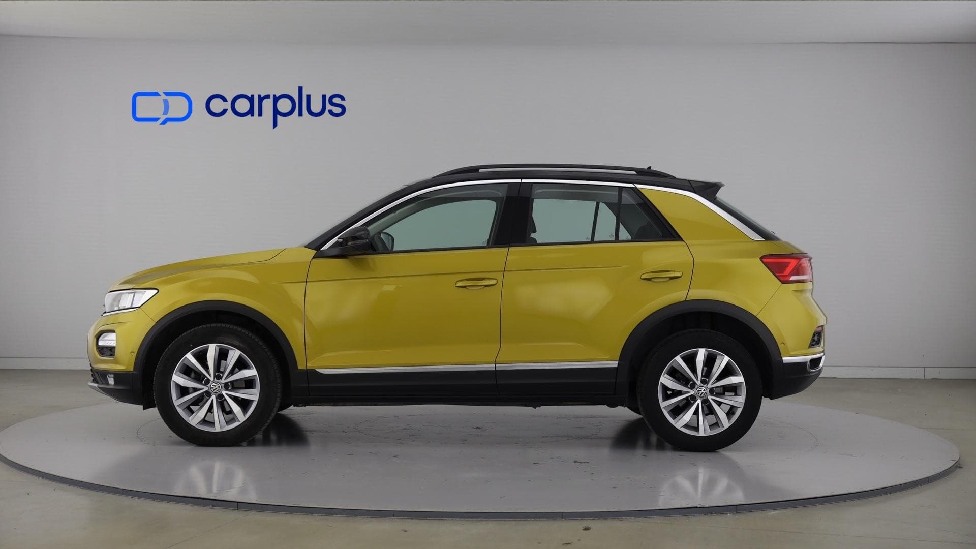 Volkswagen T-Roc - 4