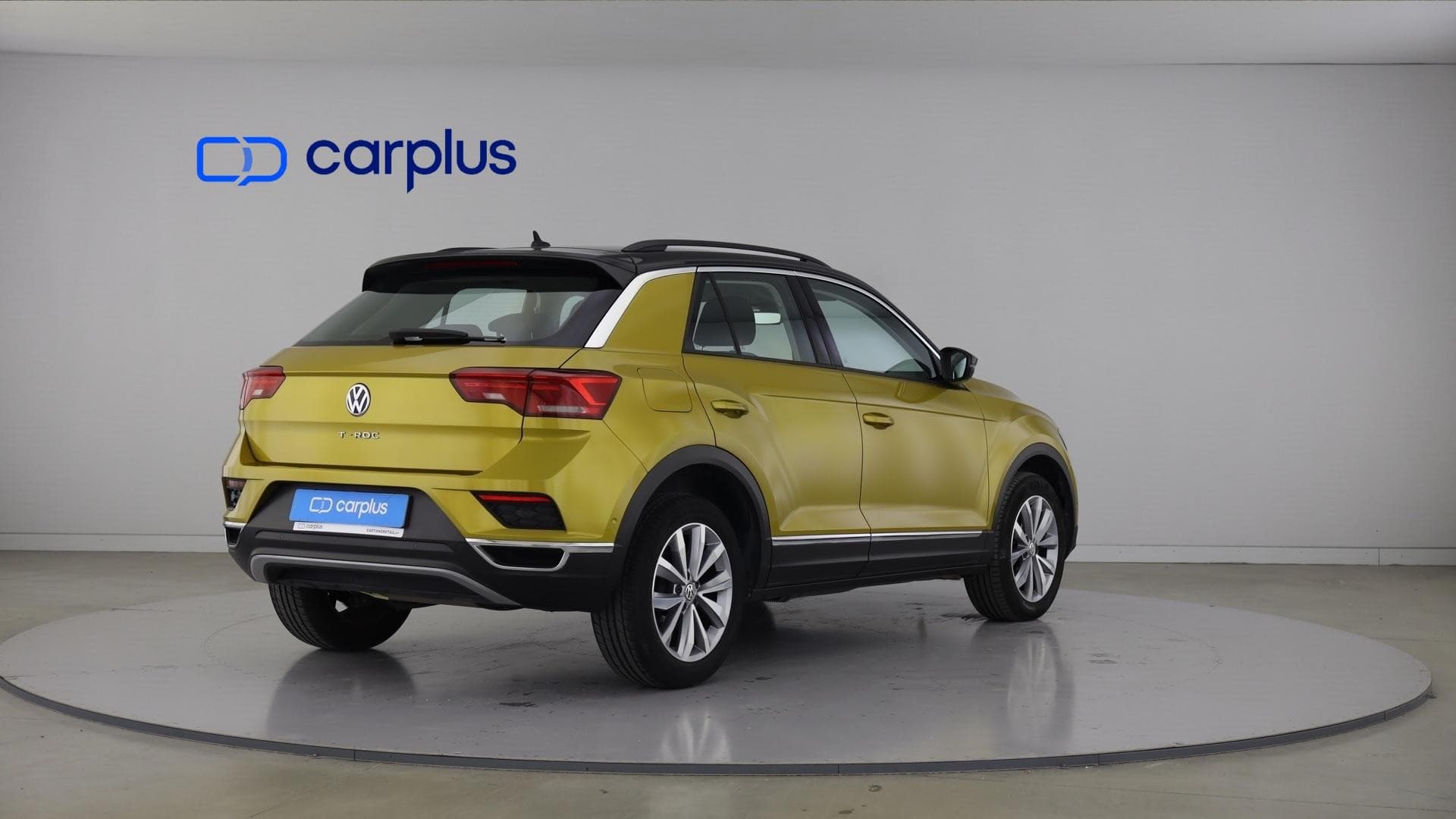 Volkswagen T-Roc - 8