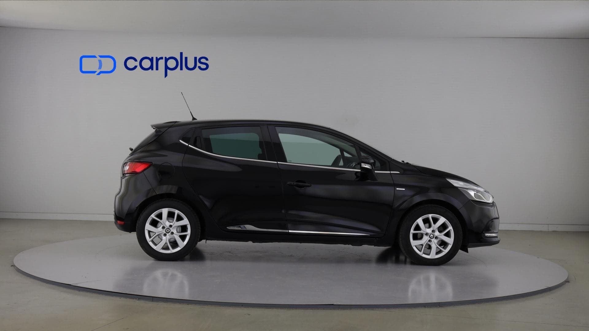 Renault Clio - 7