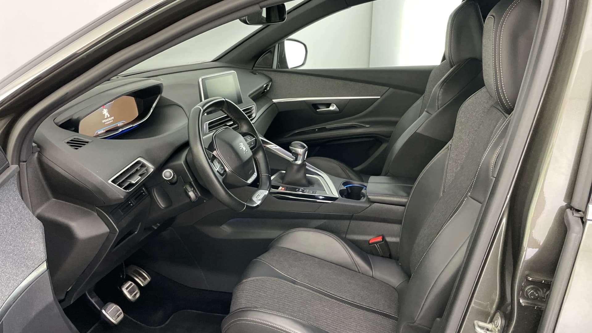 Peugeot 3008 - 11