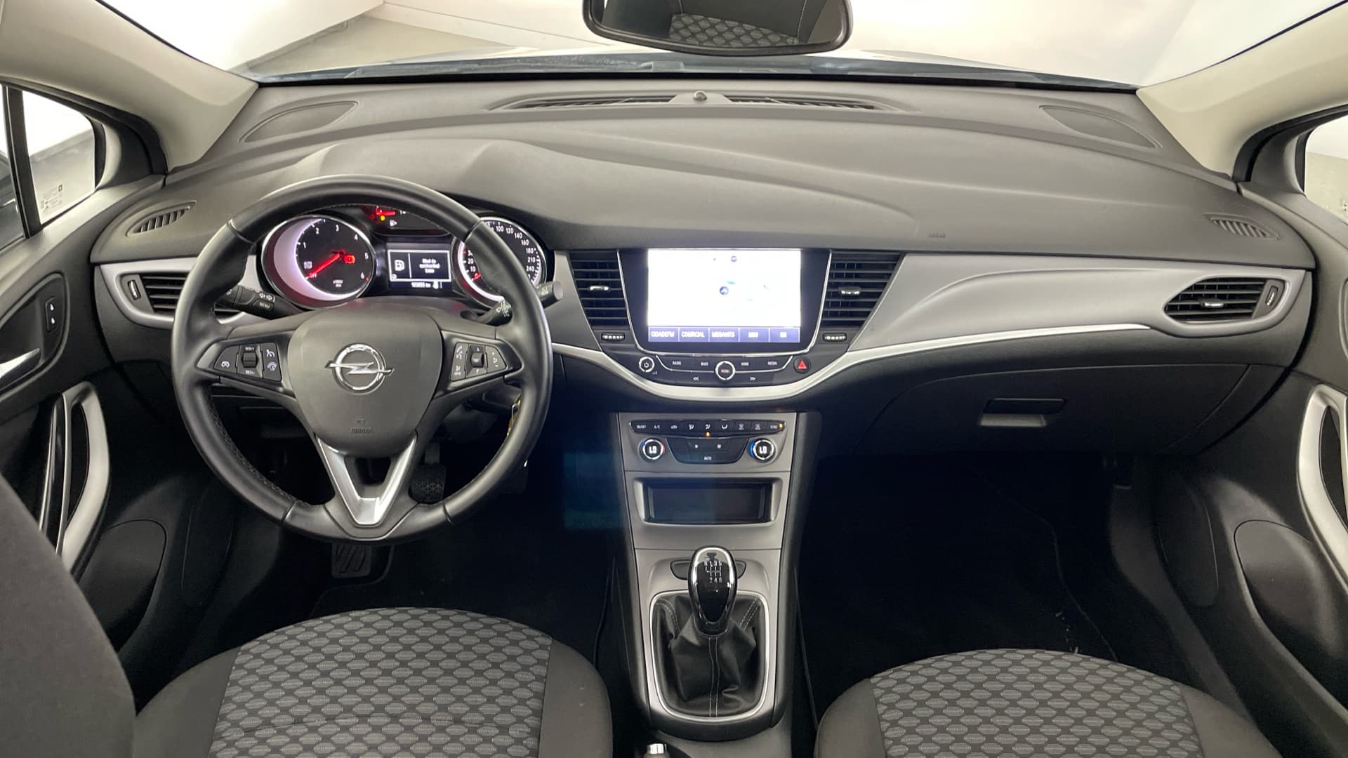 Opel Astra - 10