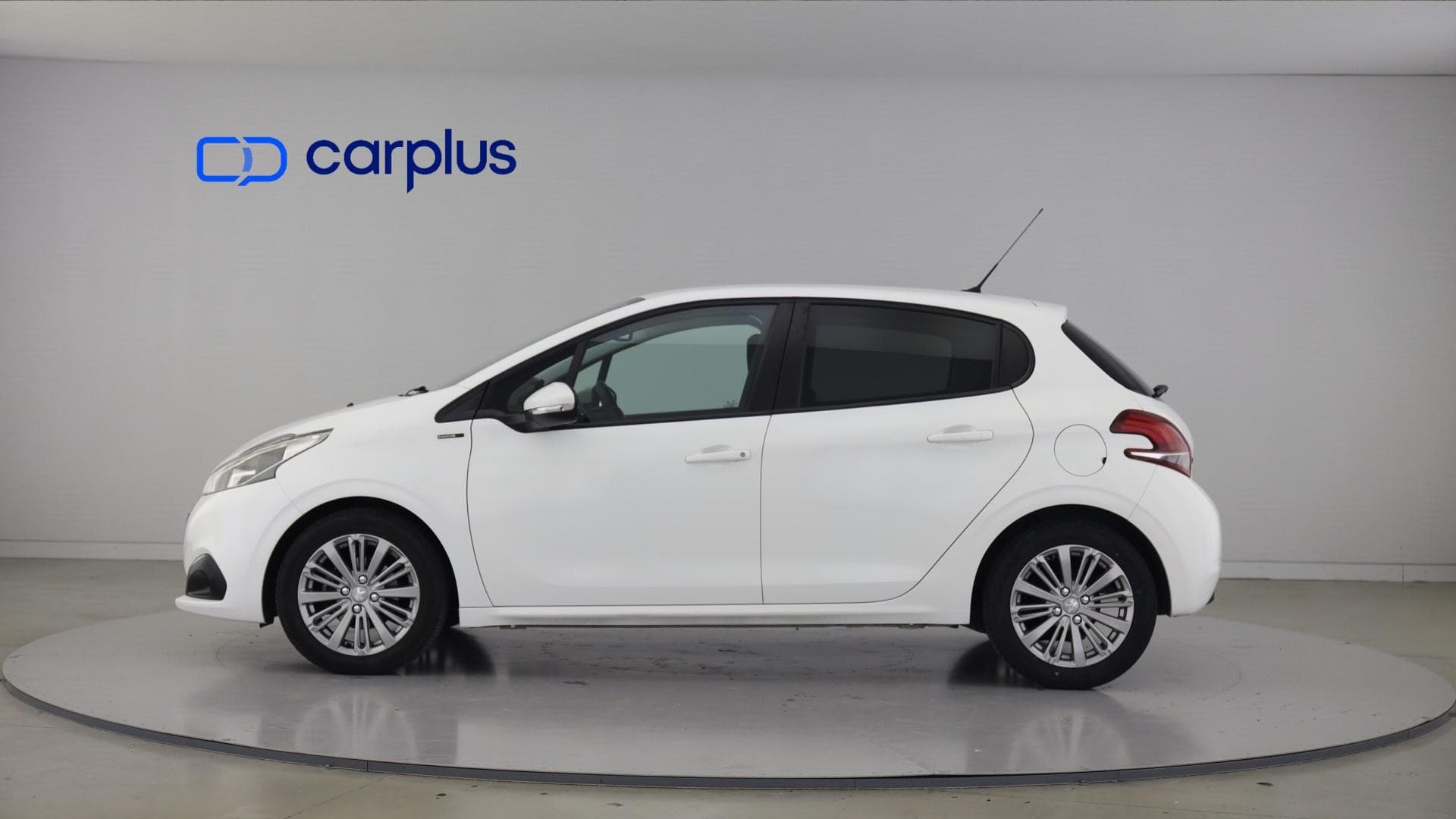 Peugeot 208 - 4