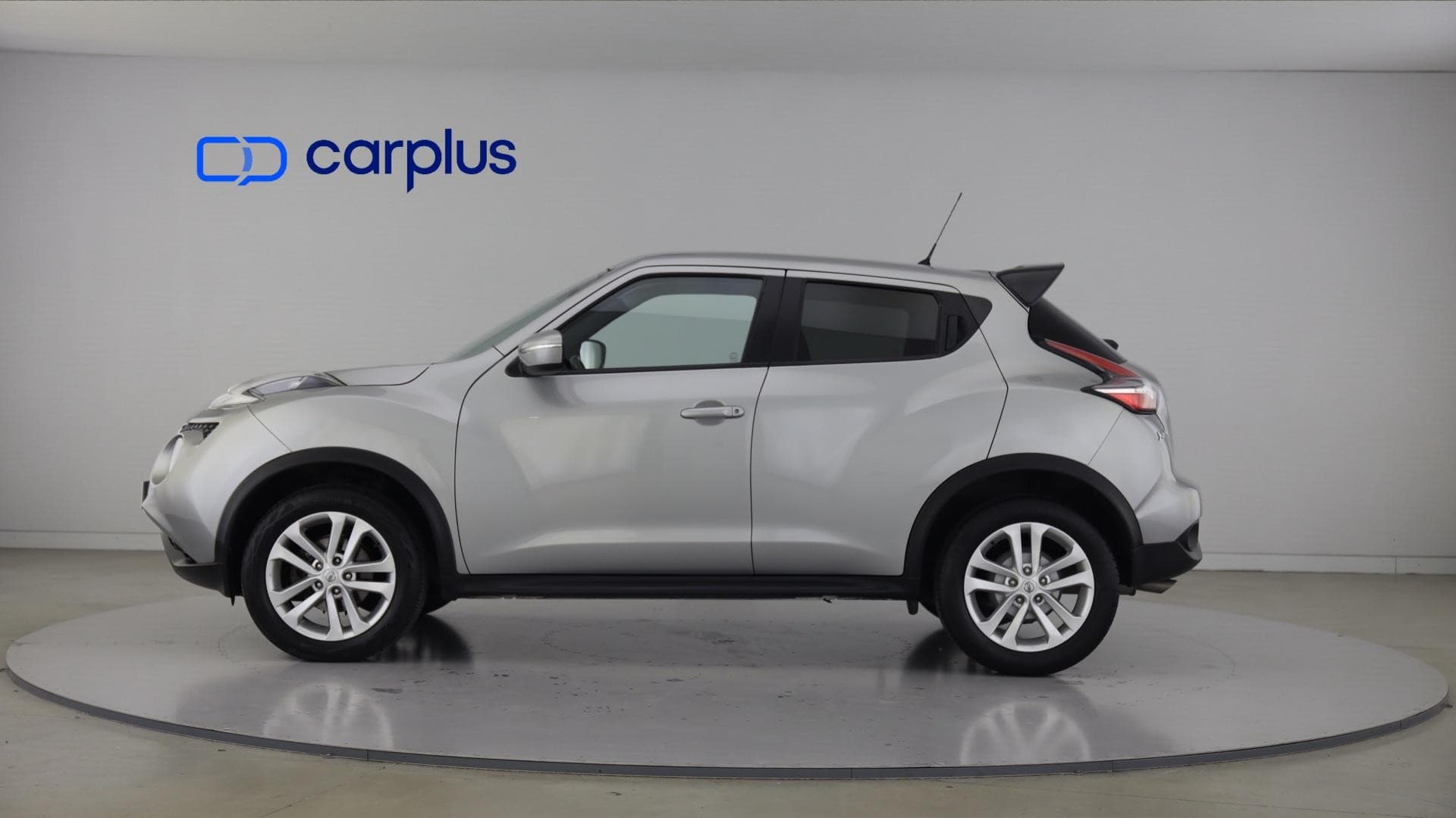 Nissan JUKE - 4