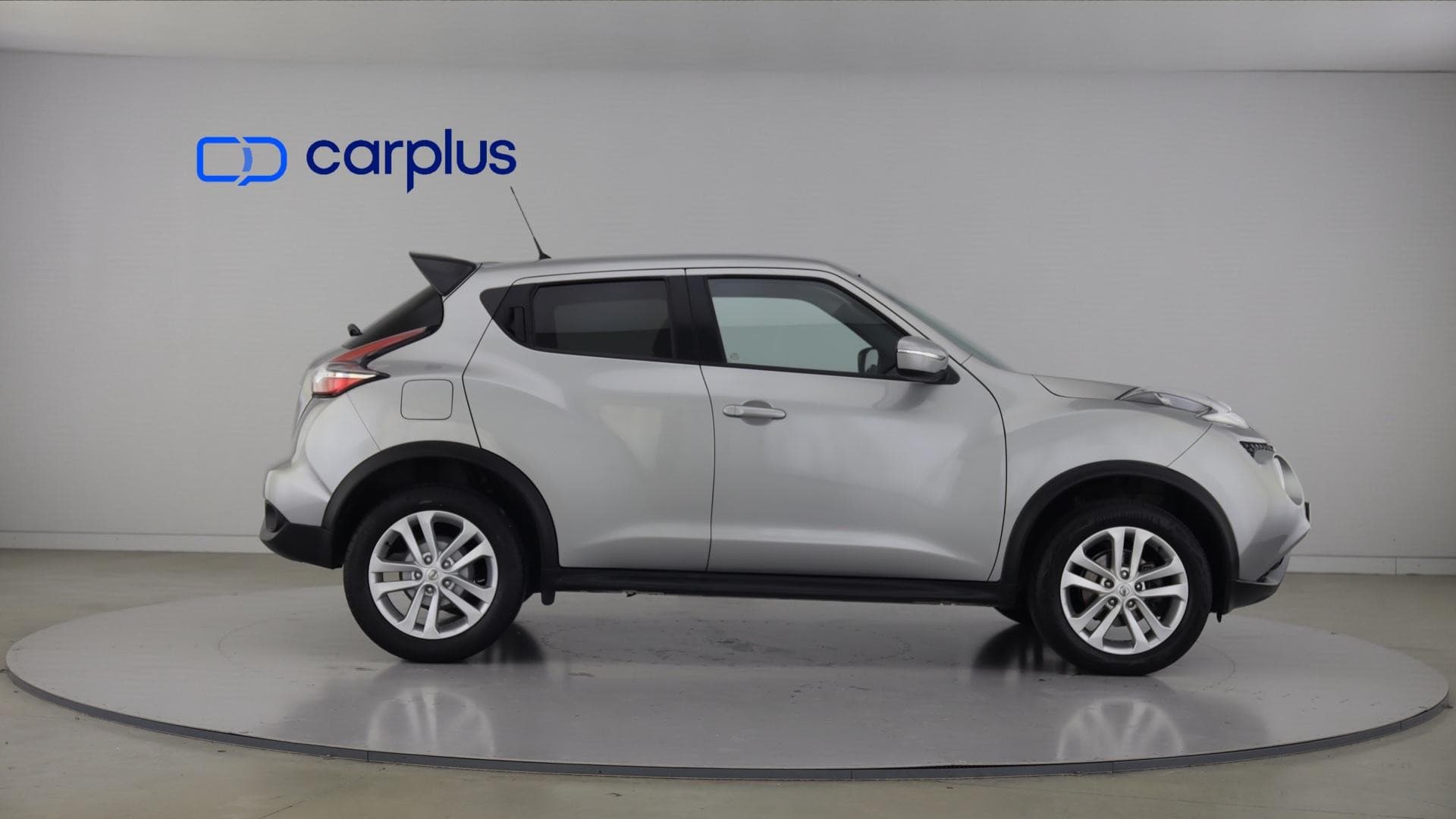 Nissan JUKE - 7